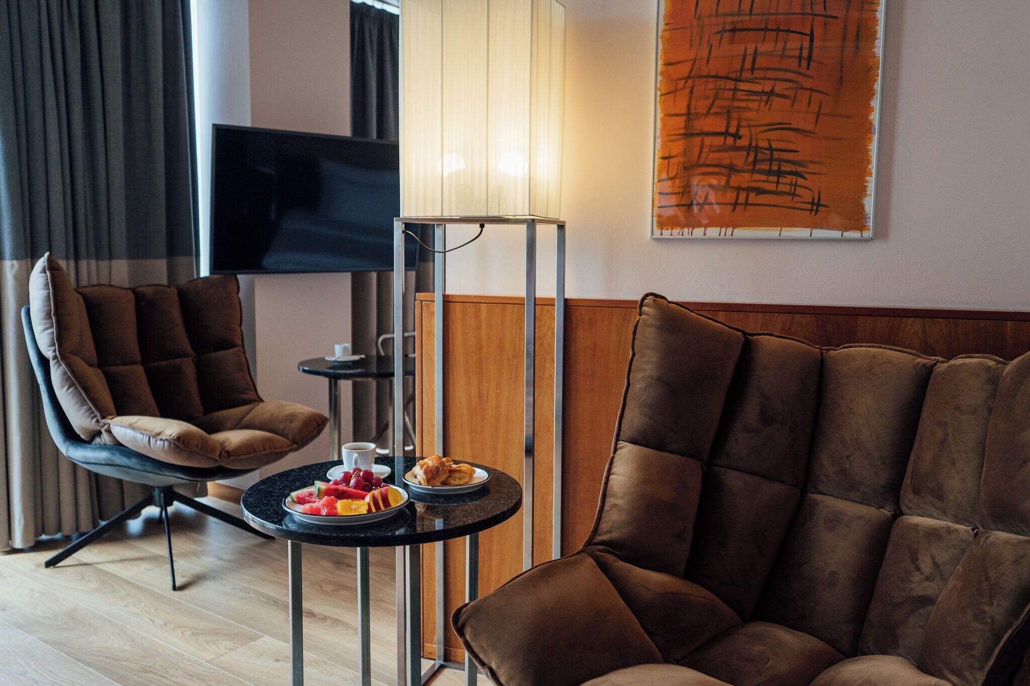 PeakTure Hotel Bucharest by null