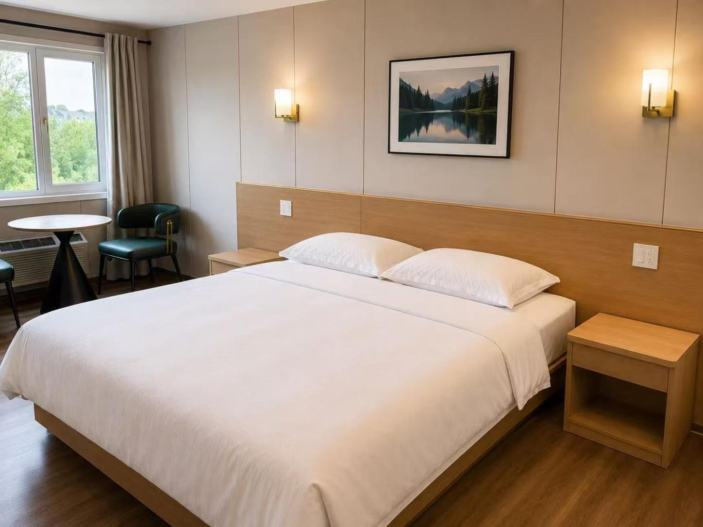 General view 5, Hotel Transit, La Vallée-du-Richelieu