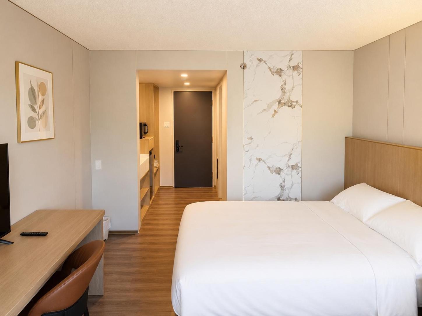 General view 3, Hotel Transit, La Vallée-du-Richelieu