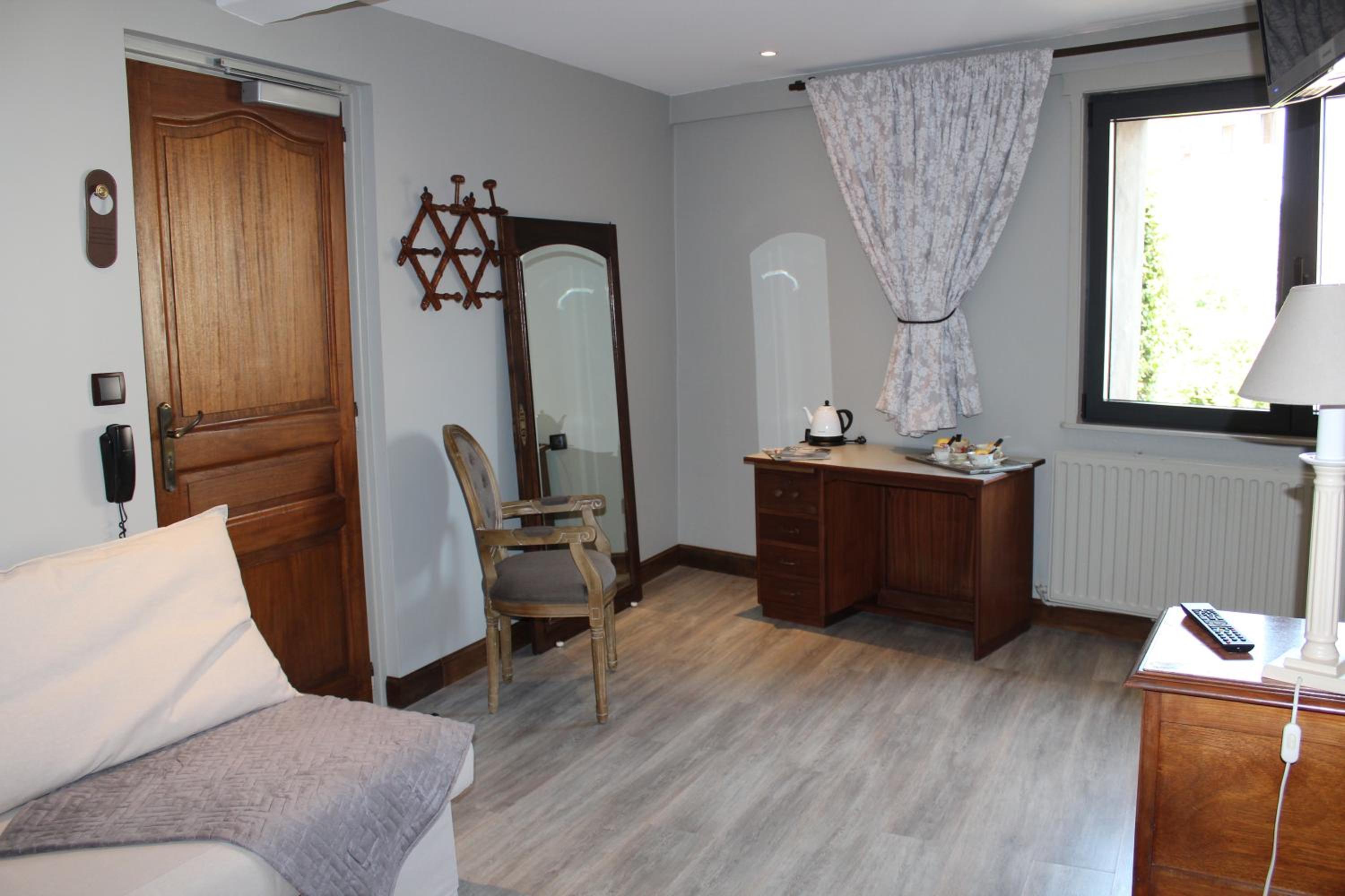 Hypnos Hotel