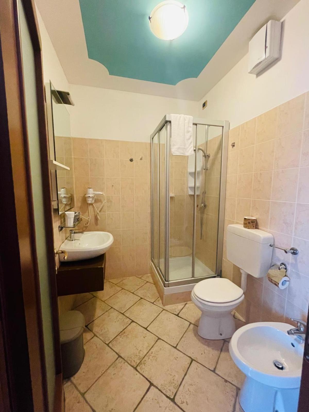 Hotel Grotto Bagat