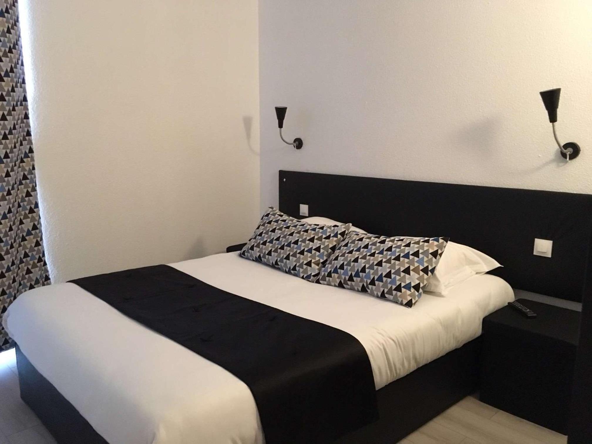 Brit Hotel Salon De Provence