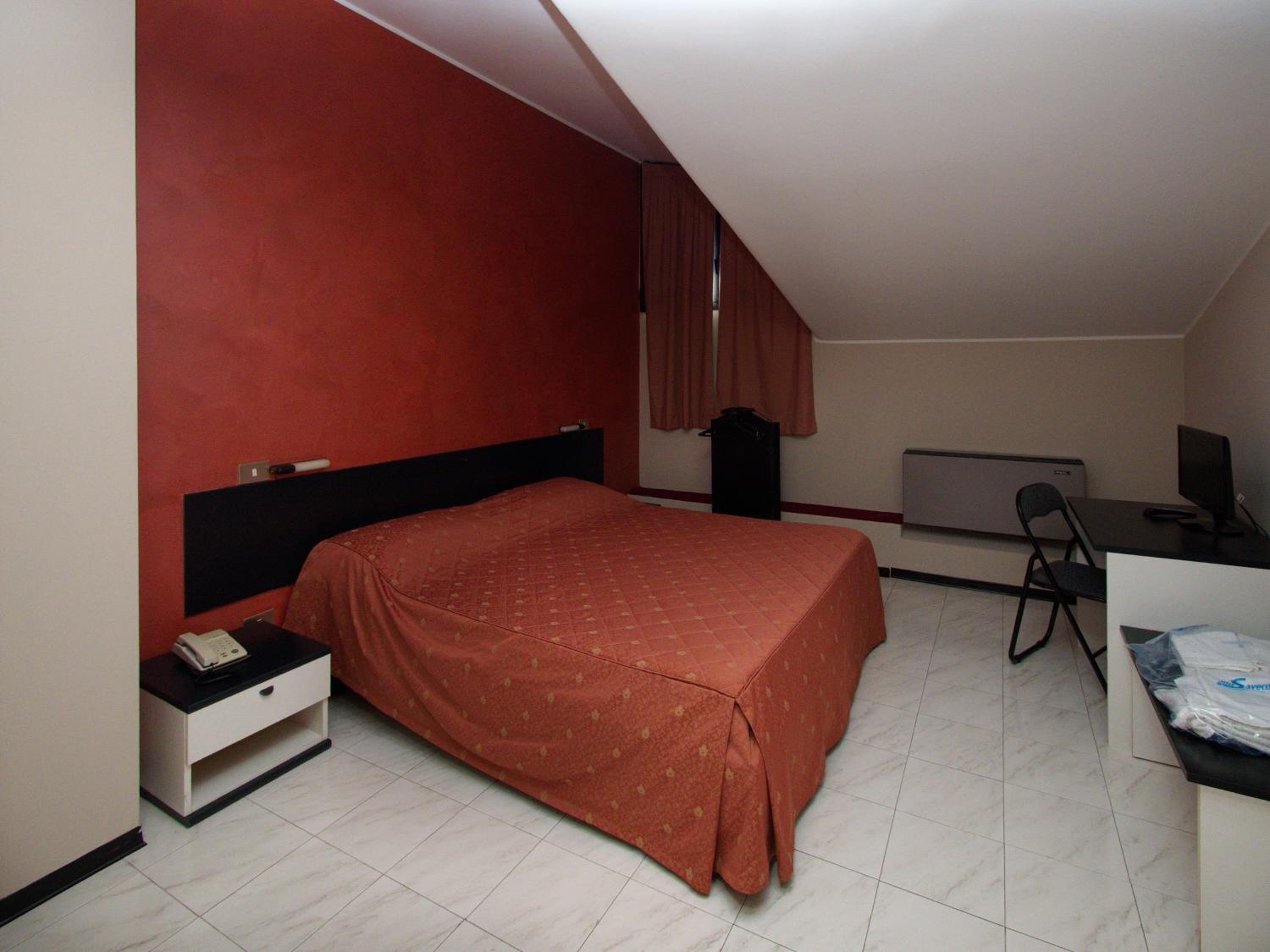 Hotel Versailles