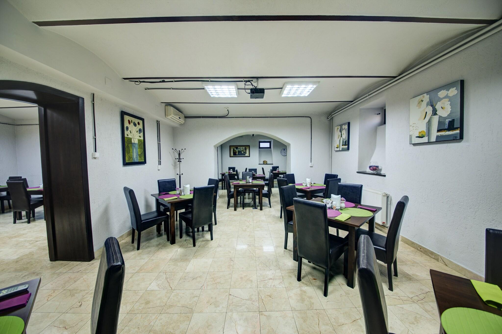 Atrium Hotel Ateneu City Center by null