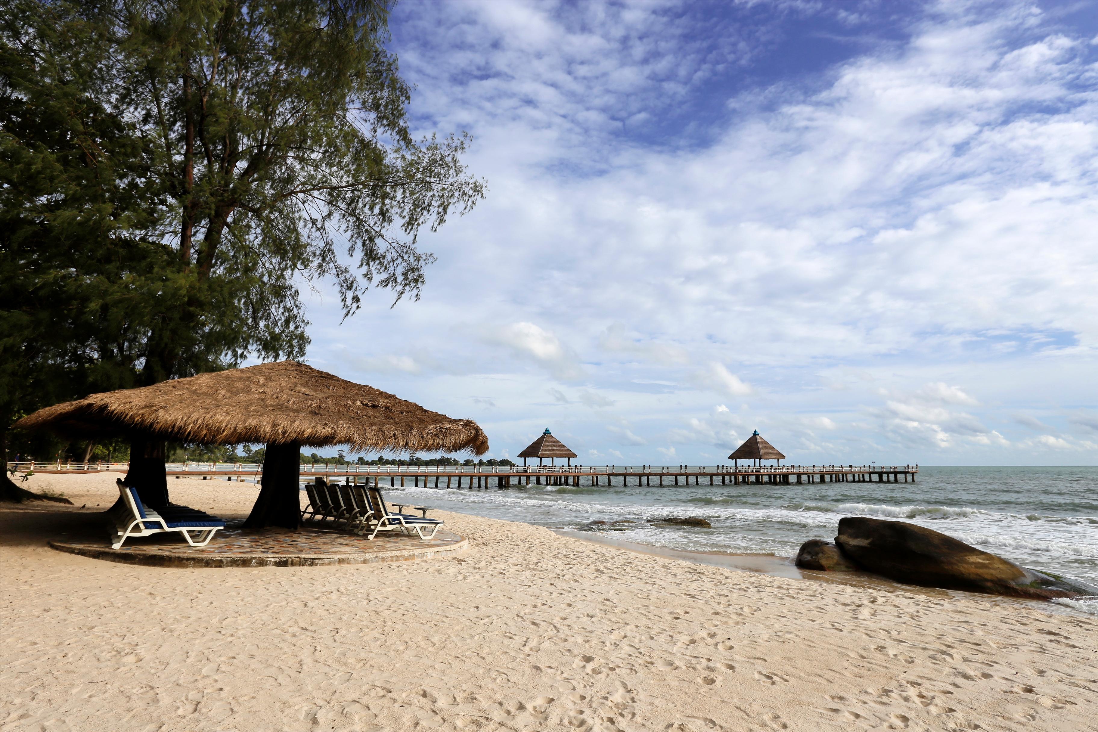 Independence Hotel by Dara - Sihanoukville by null