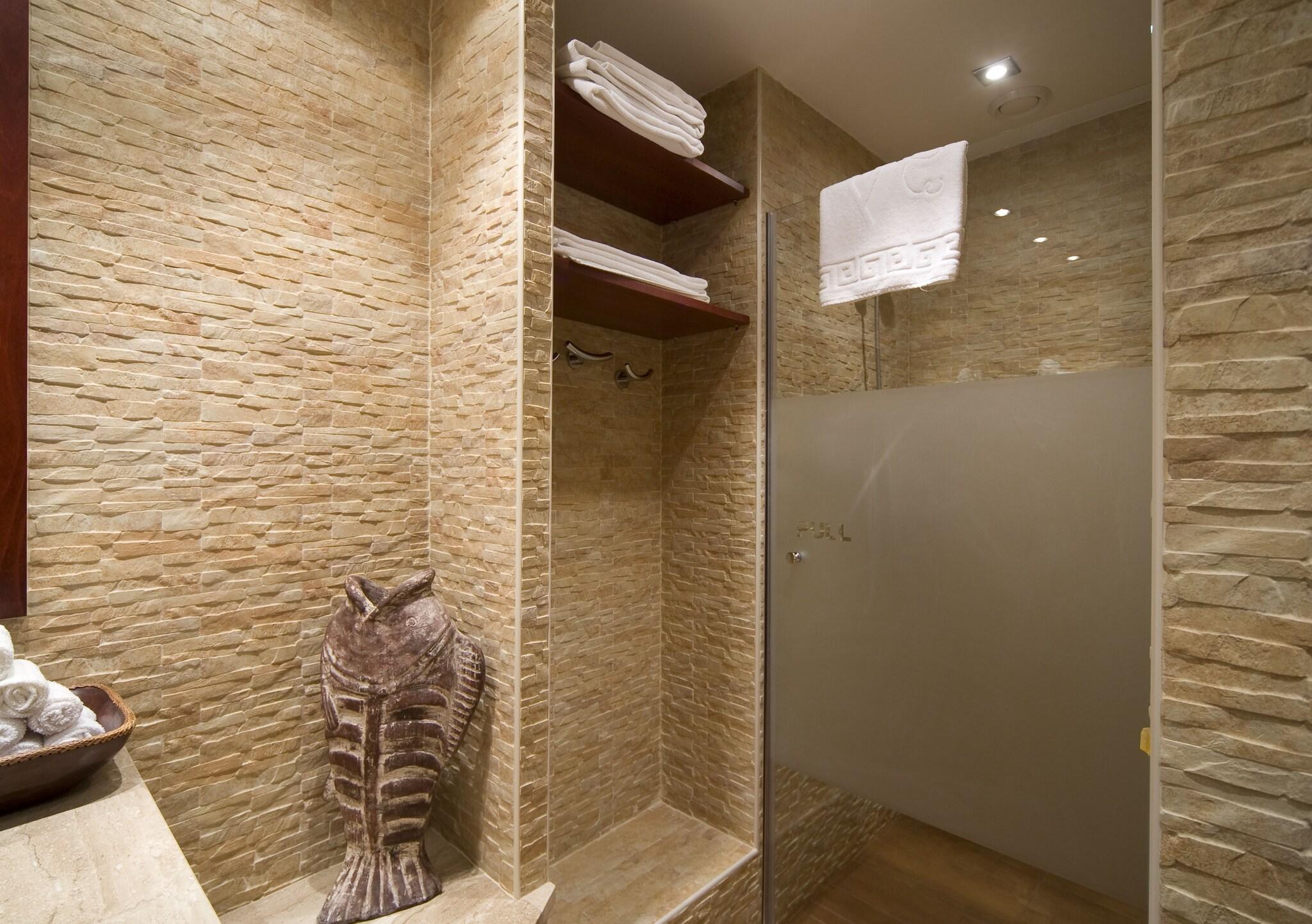 Boutique Hotel Victoria Budapest by null