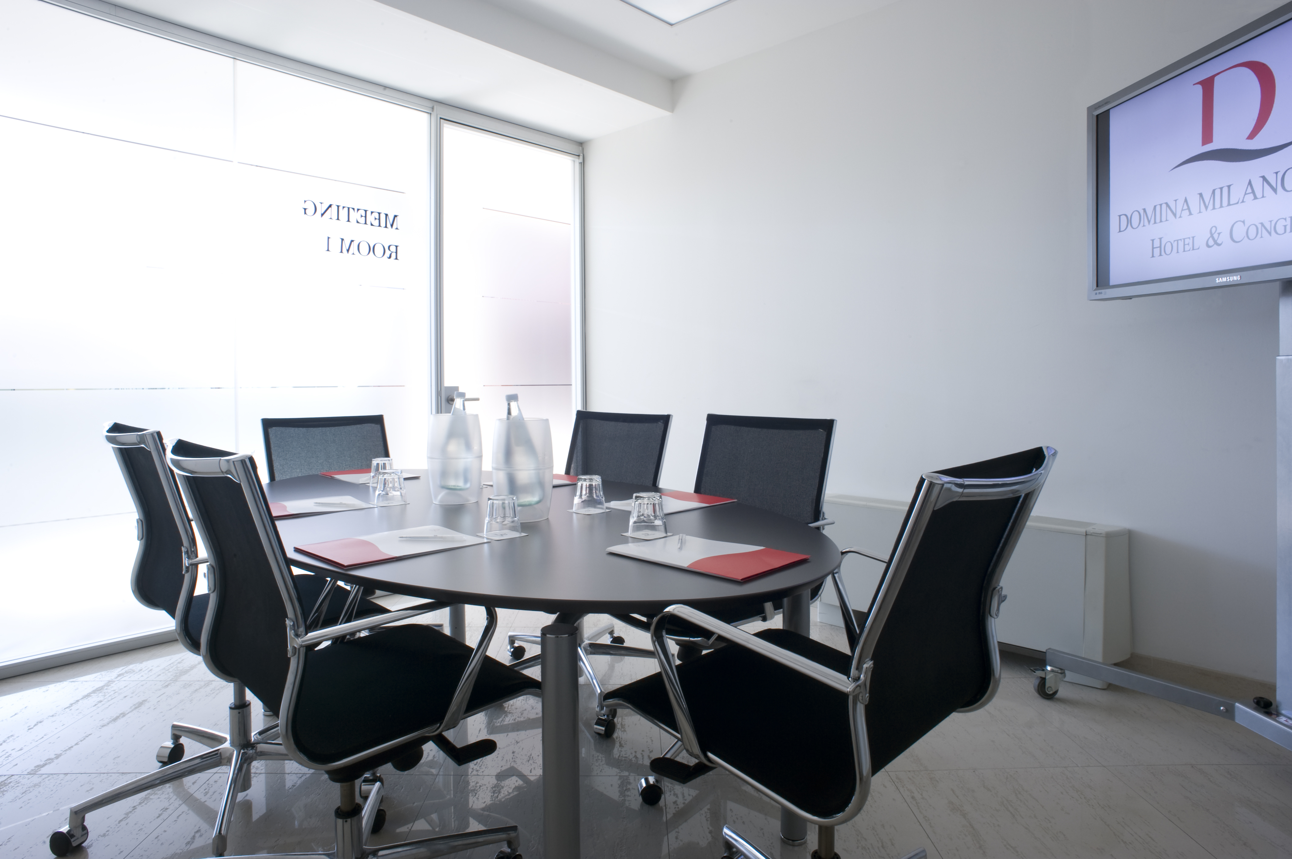 Domina Milano Fiera - photo