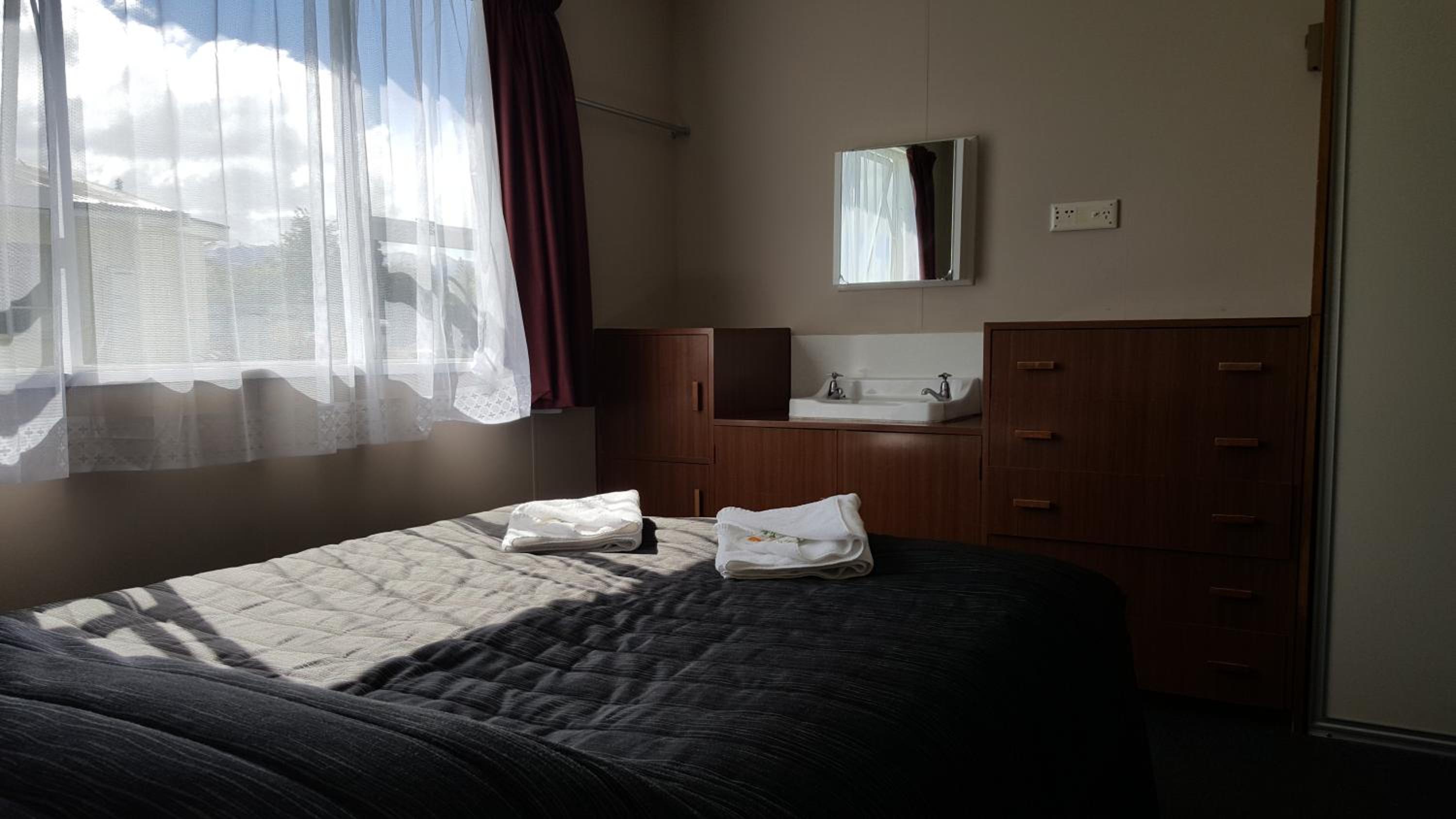 General view 5, "high Country Lodge, Motels & Backpackers", Mackenzie