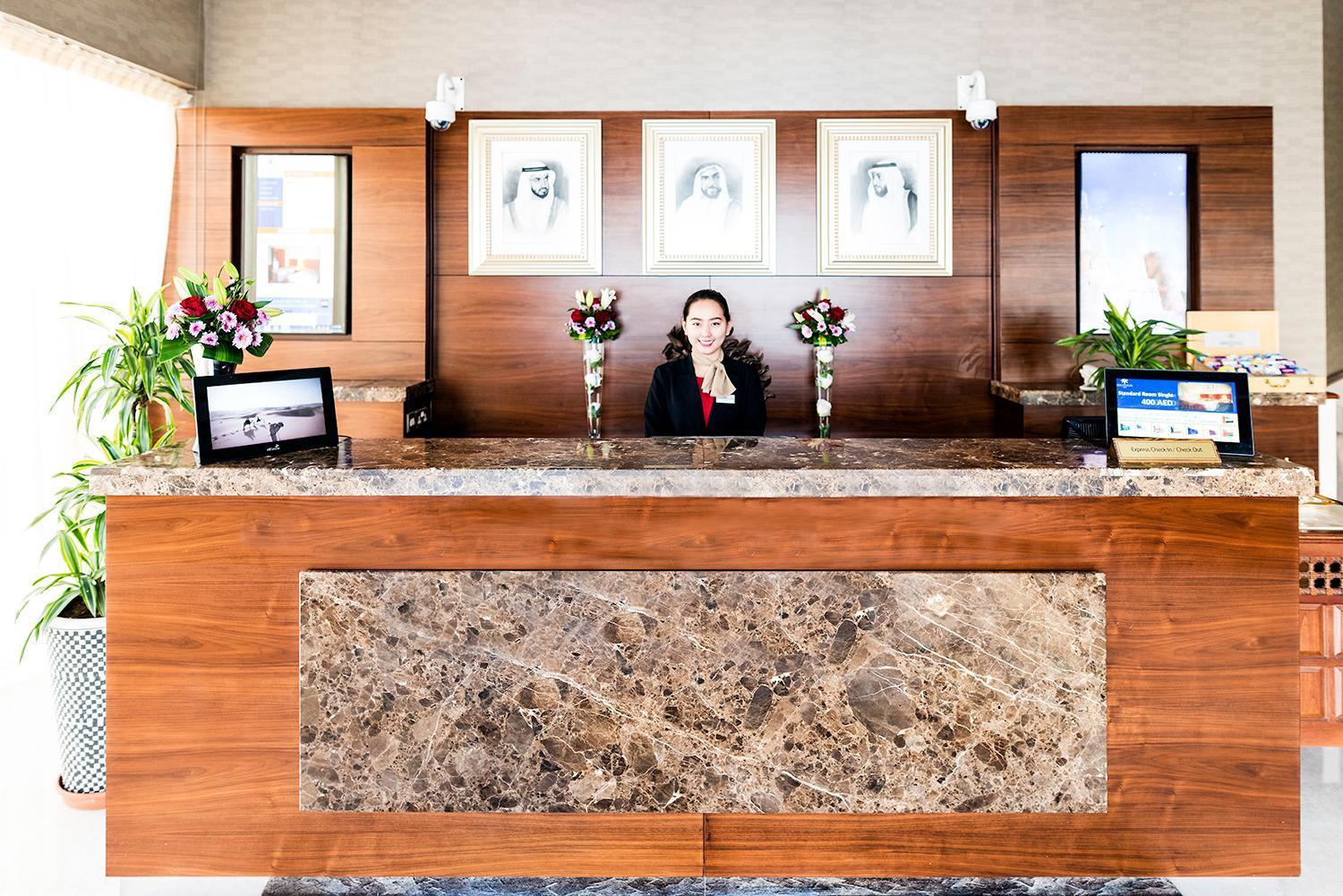 Emirates Plaza Hotel