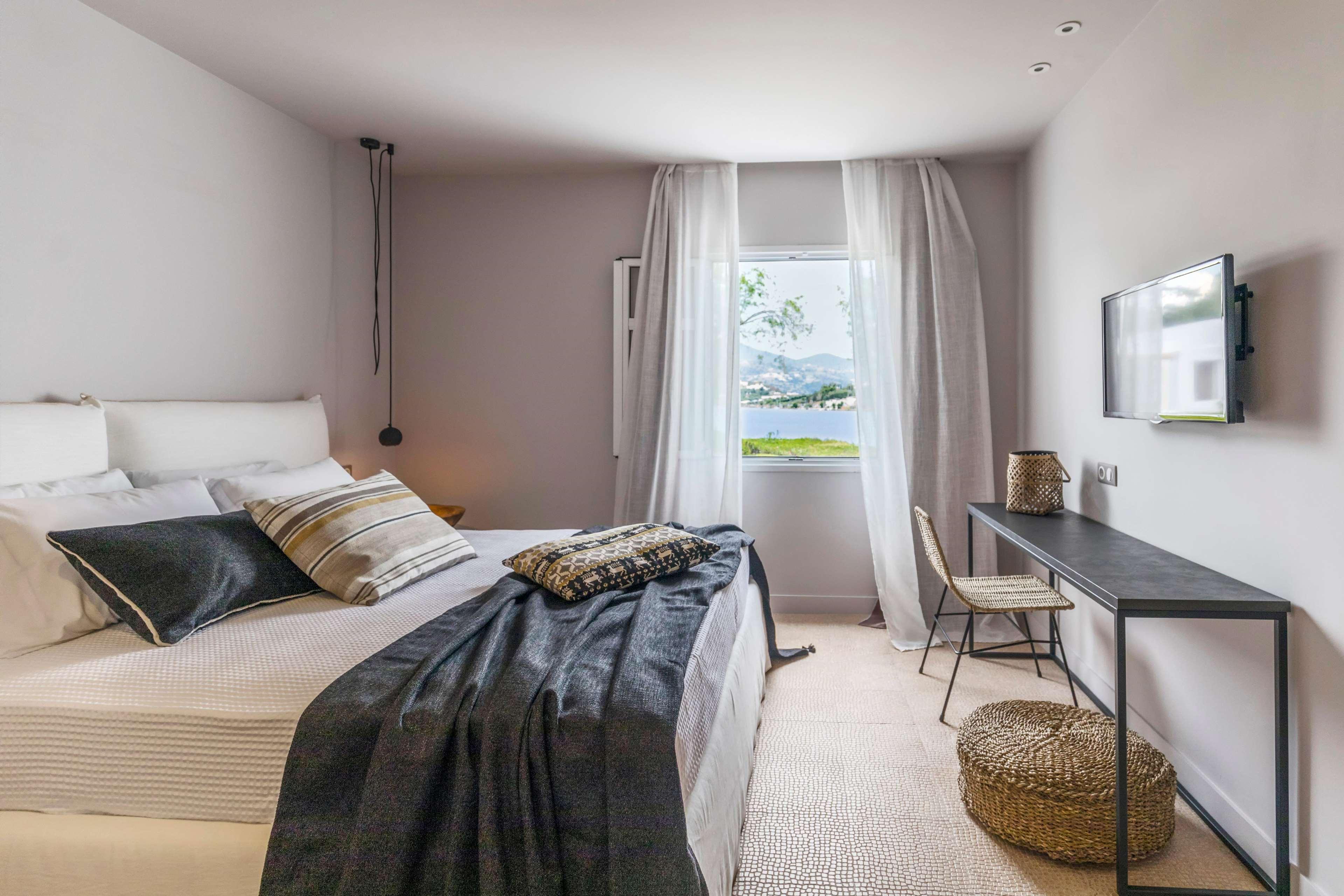 Minos Beach Art Hotel by null