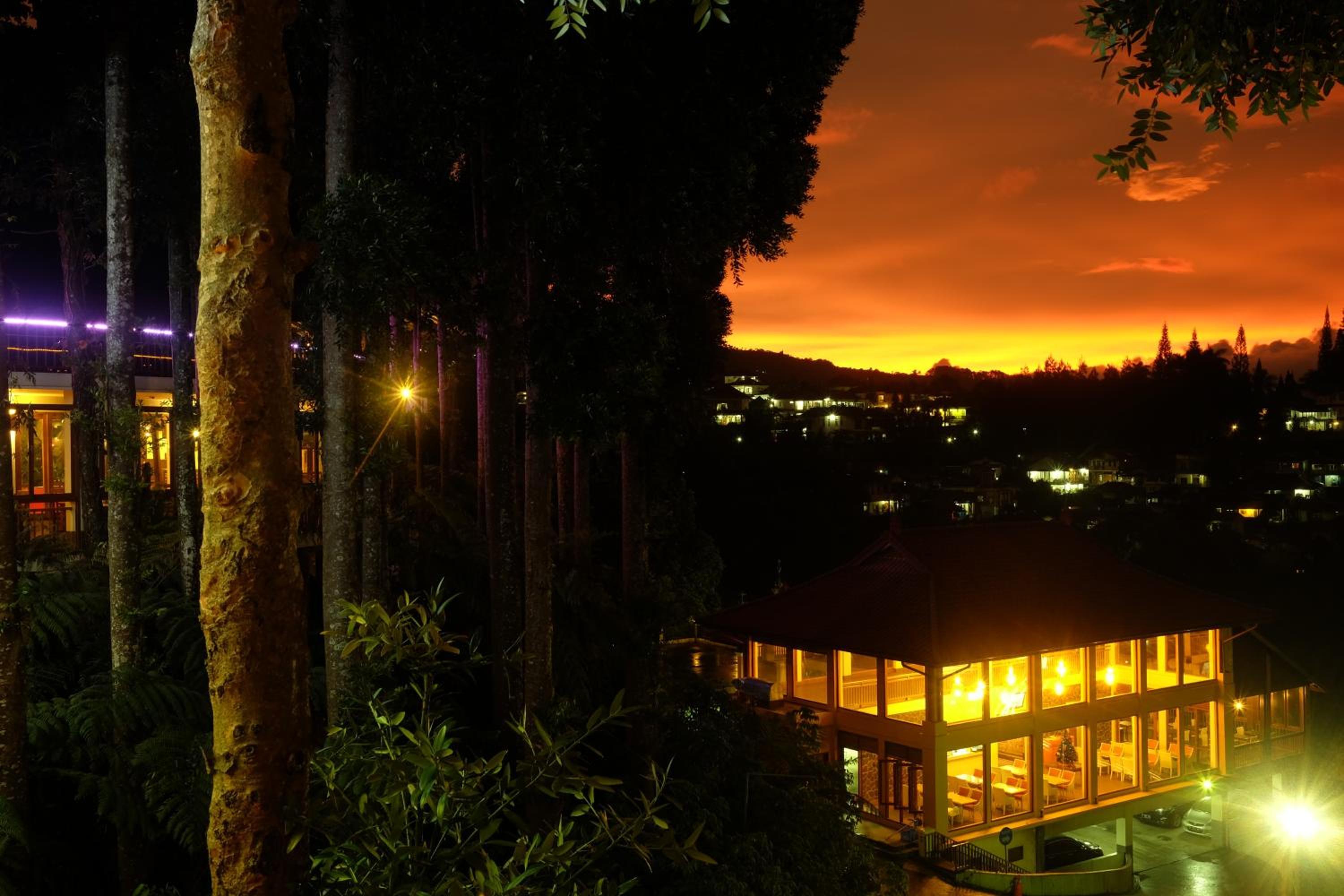 The Grand Hill Resort-hotel