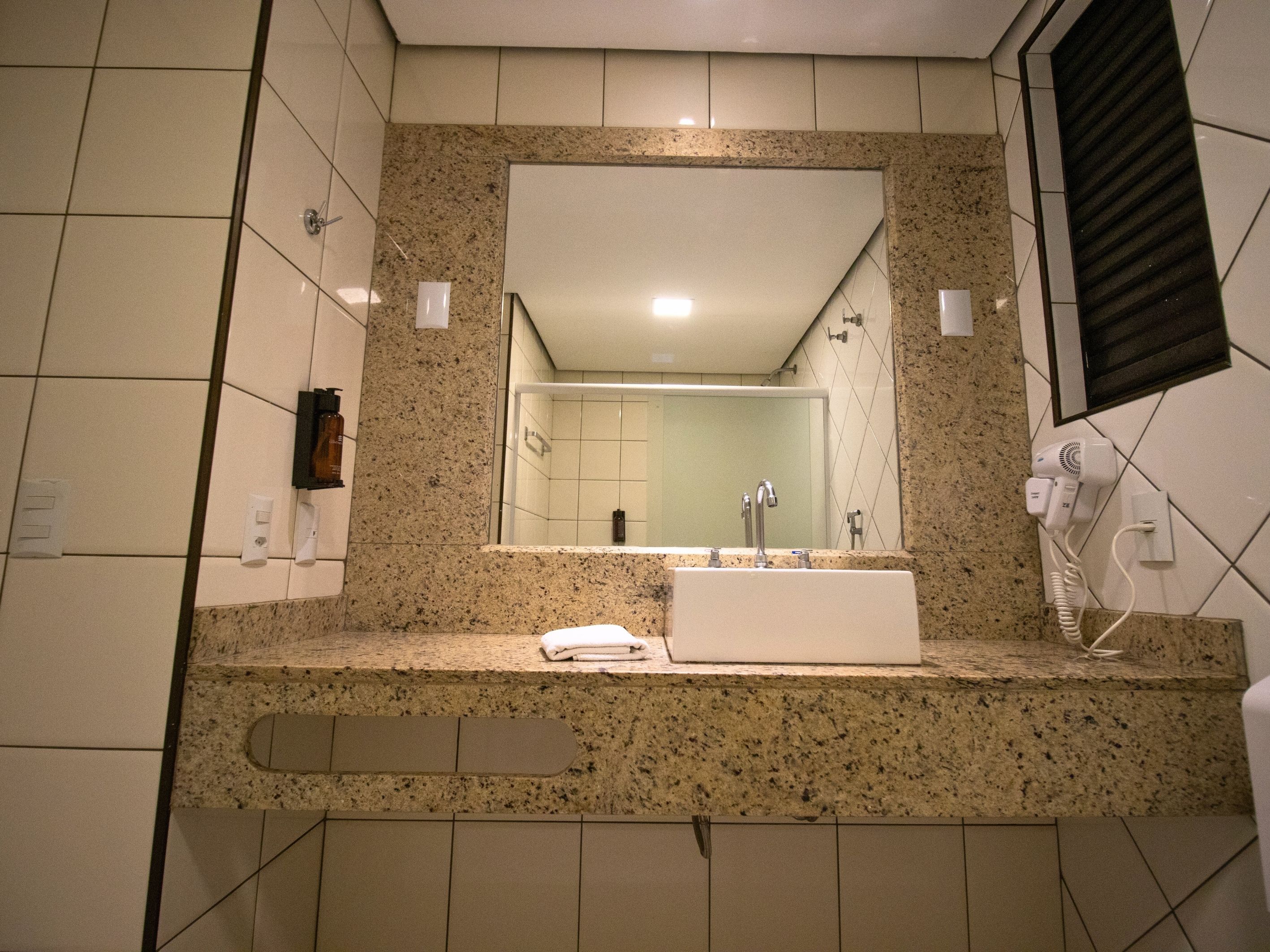 Hotel Continental Inn