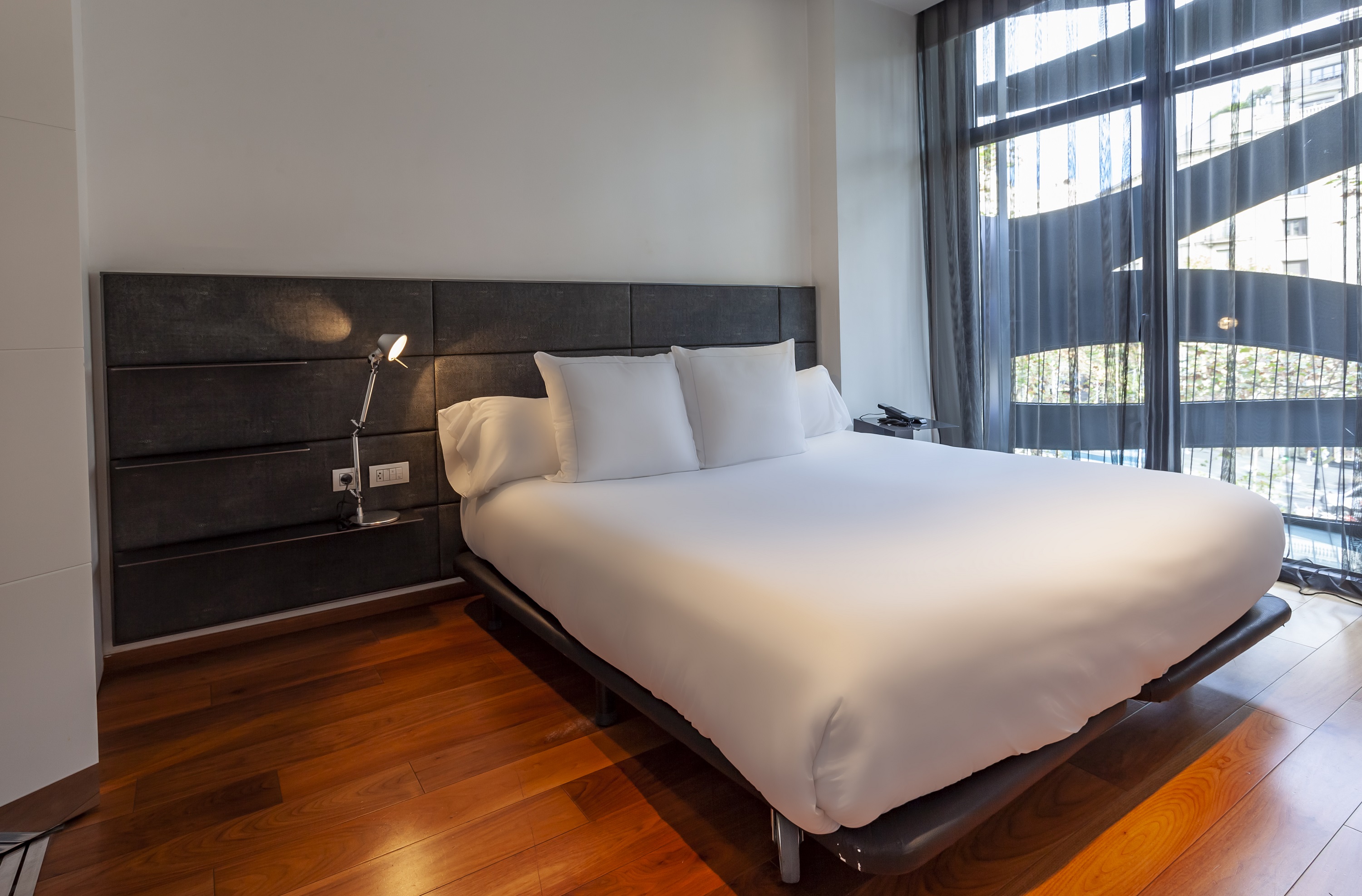 Suites Avenue Barcelona by null