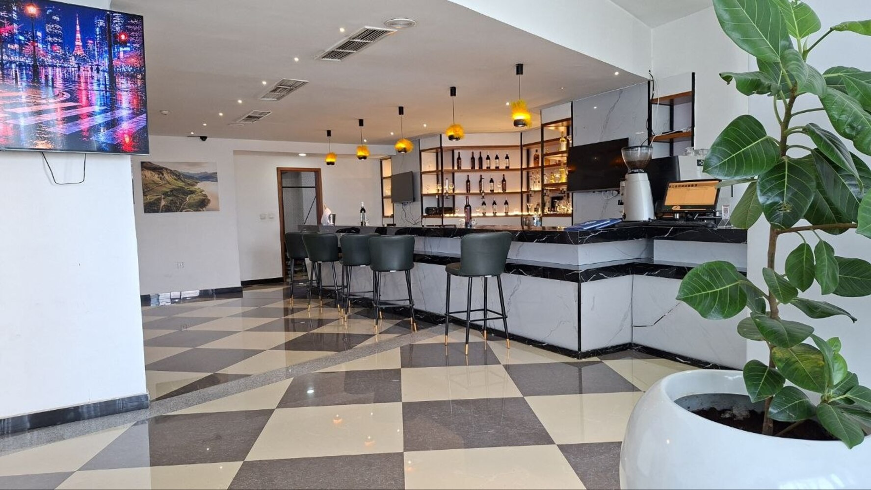 Omedad Hotel