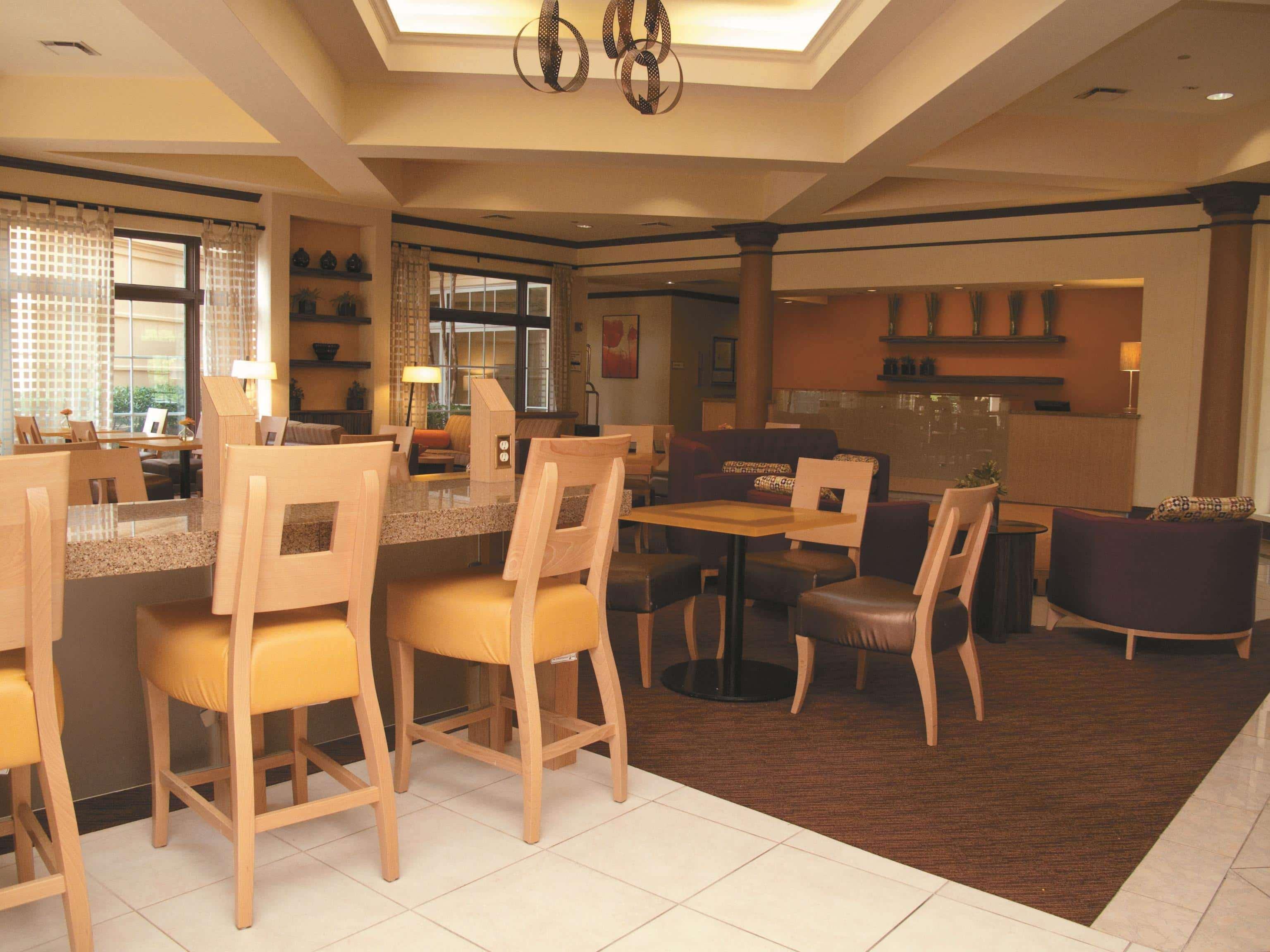 La Quinta Inn & Suites Raleigh / Durham Southpoint