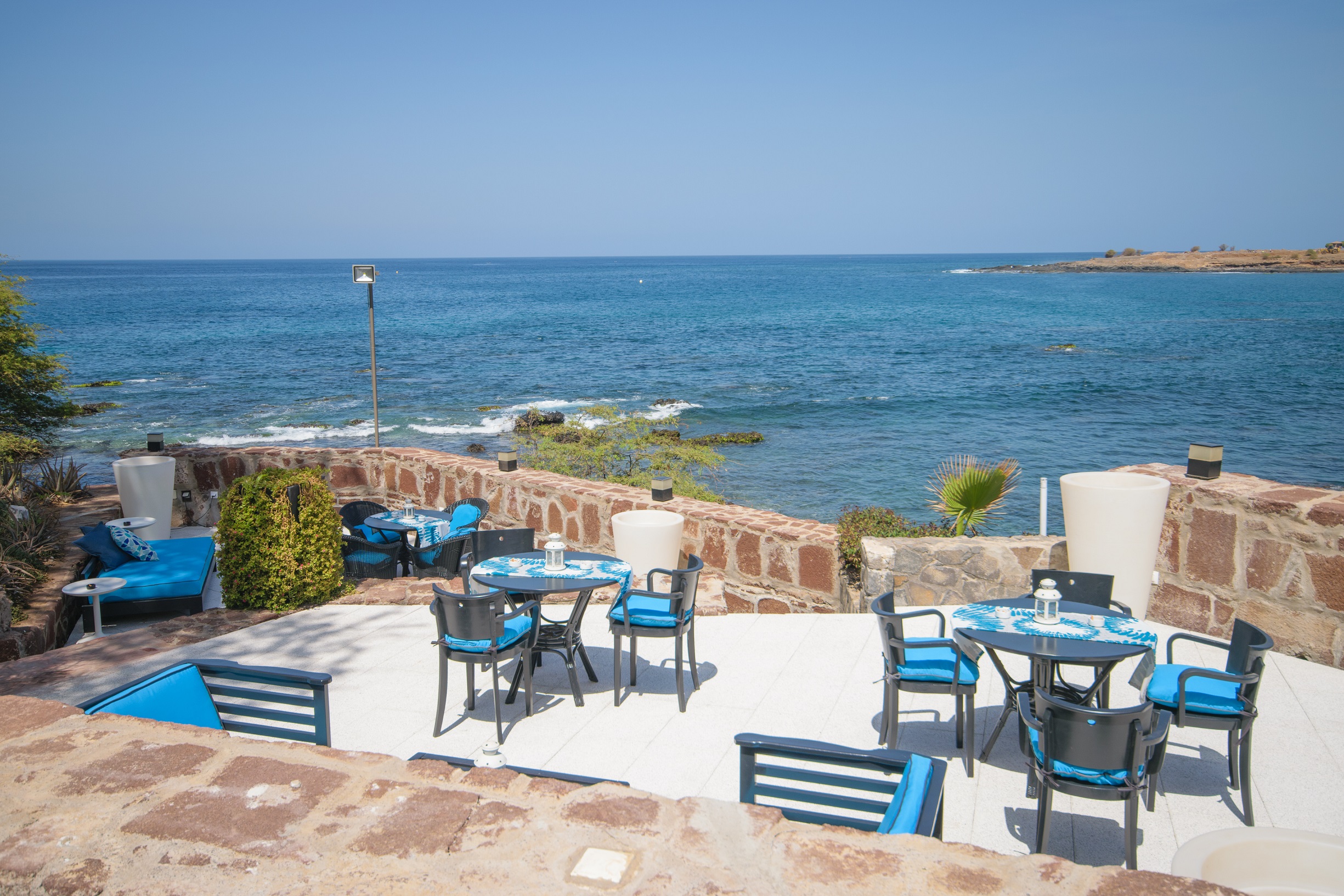 Hotel Oasis Atlantico Praiamar by null