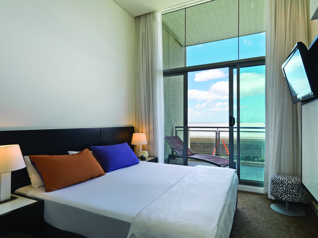 Adina Apartment Hotel Perth by null