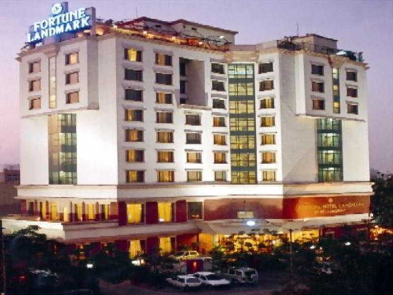 Fortune Landmark Ahmedabad - Member ITC Hotels' Group by null