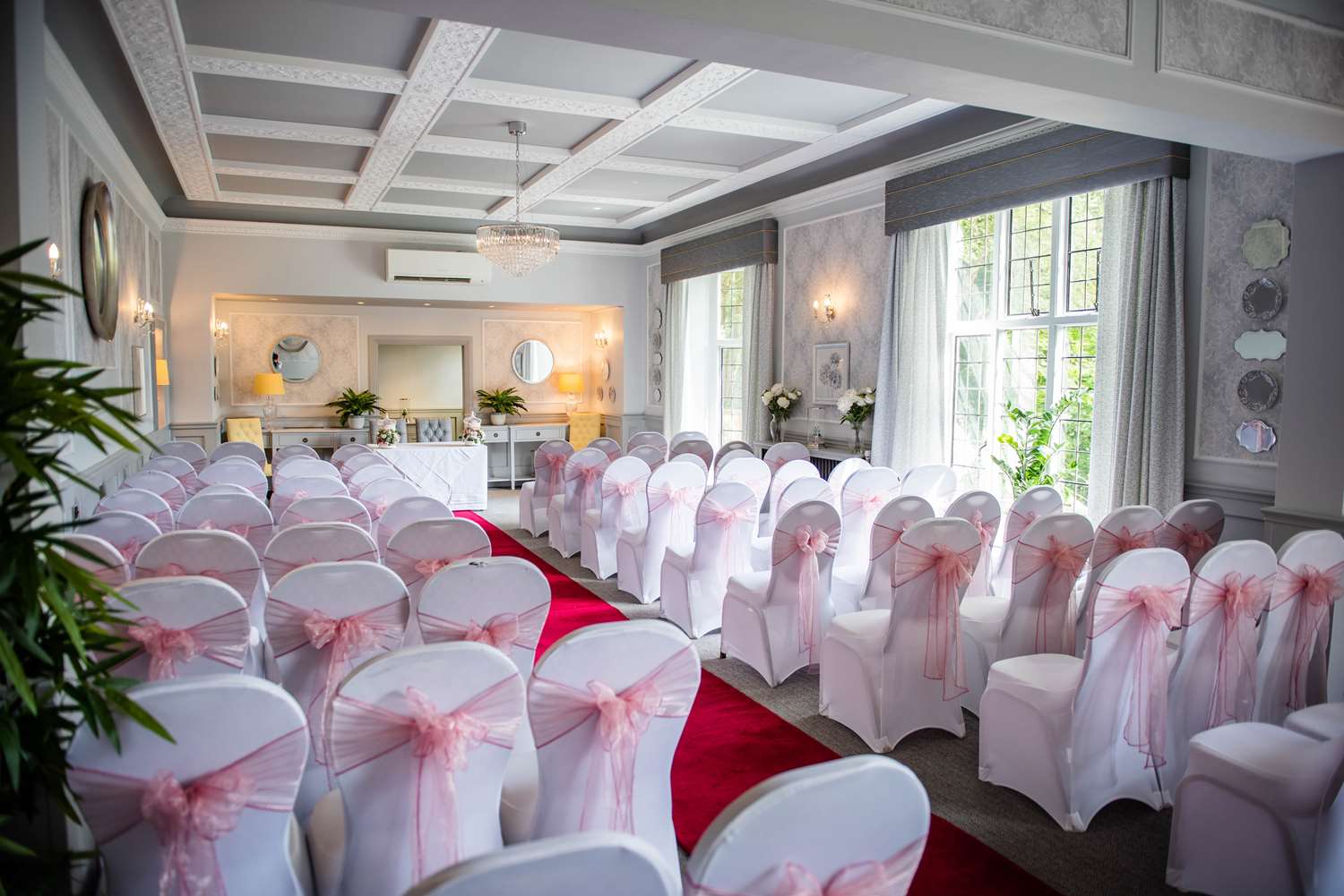 Southcrest Manor Hotel BW Signature Collection