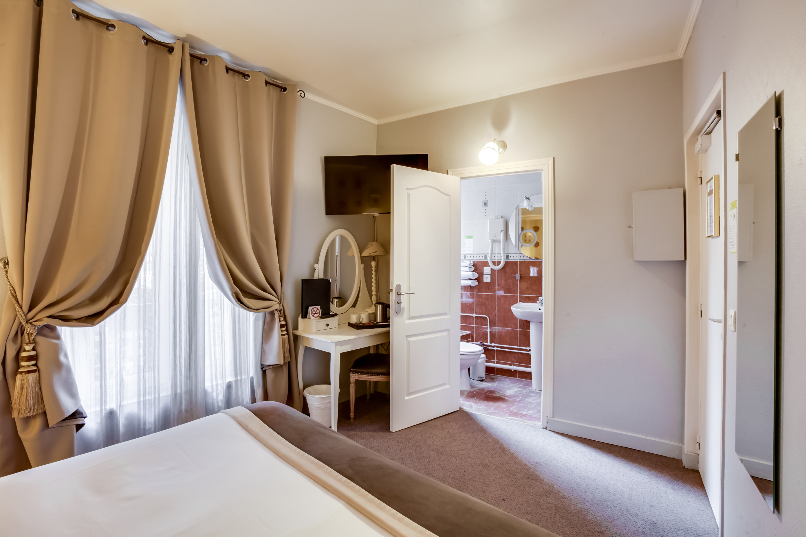 Double or twin room