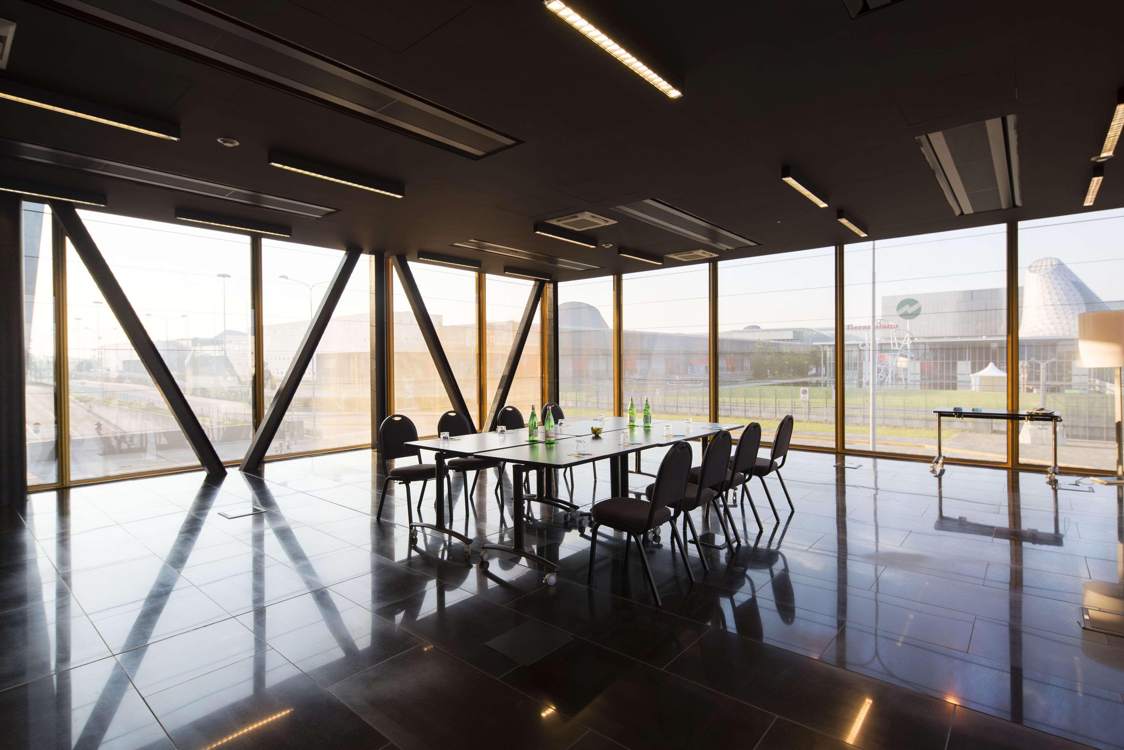 NH Milano Fiera - photo