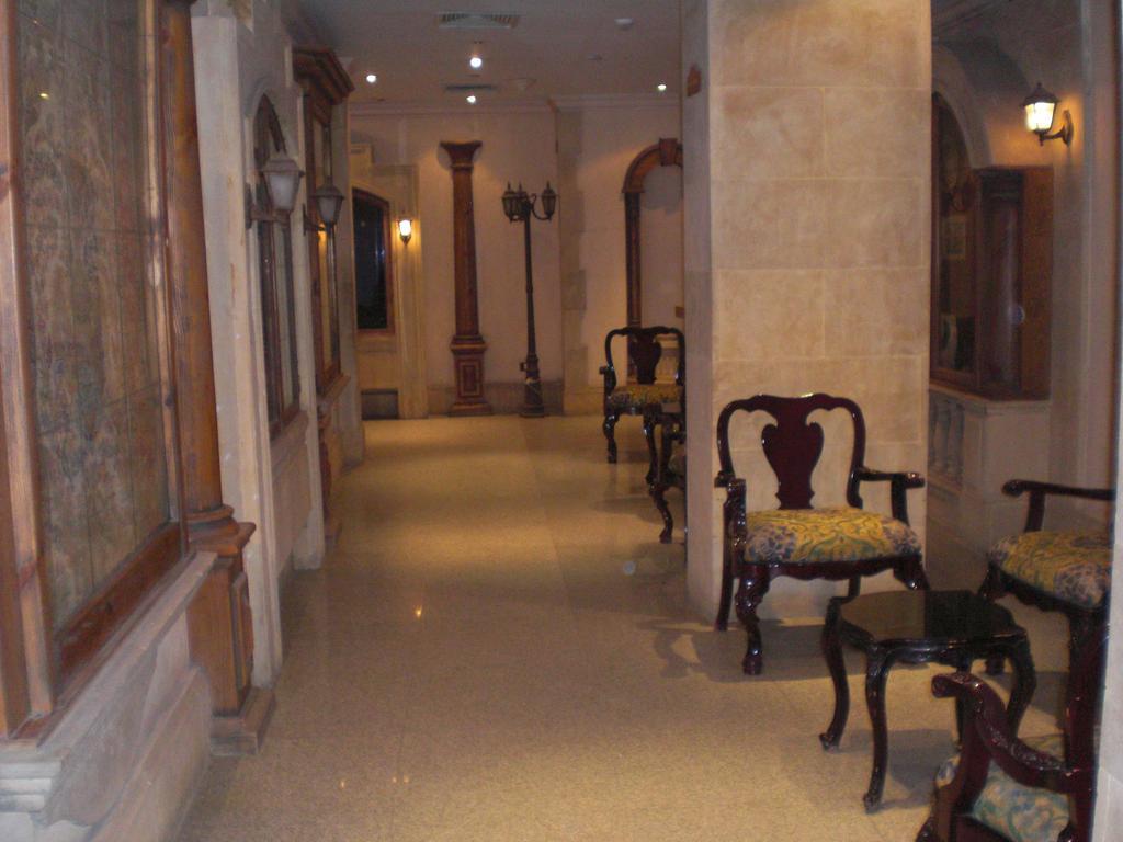 New Philippe Luxor Hotel