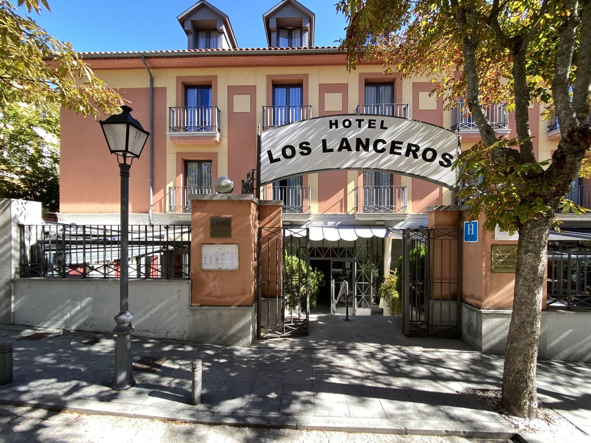 Los Lanceros by null