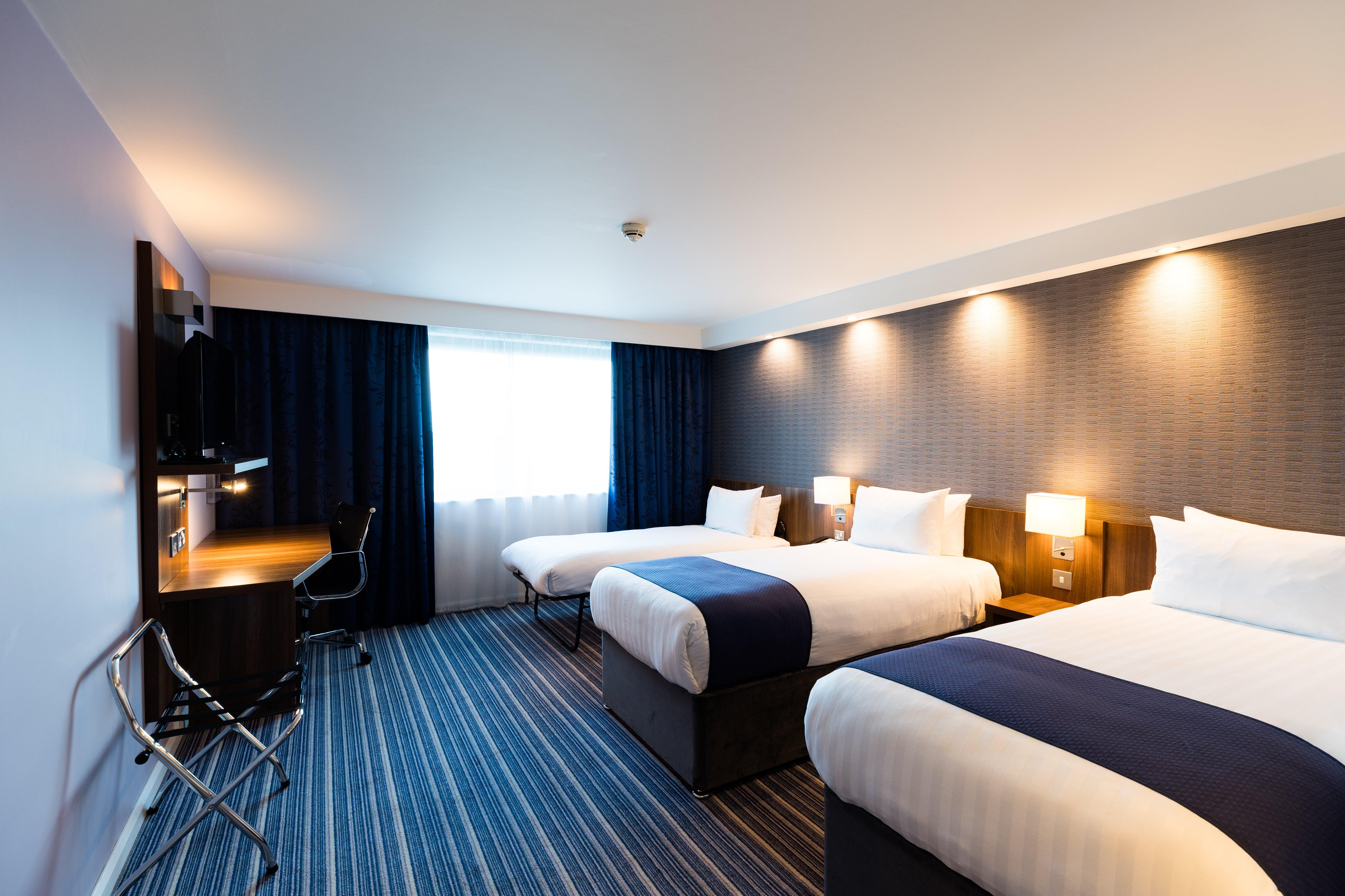 Holiday Inn Express London Heathrow T5