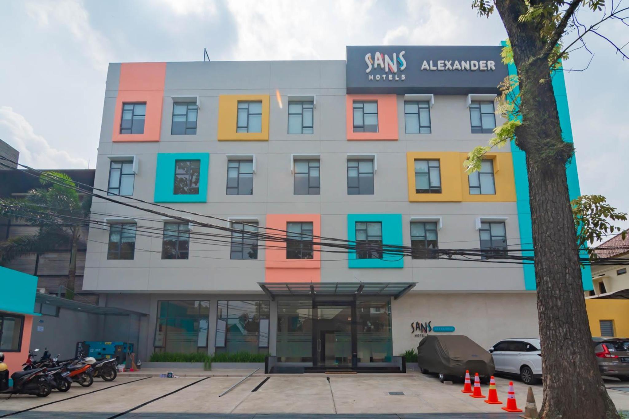 Exterior & Views 3, Sans Hotel Alexander Bandung, Bandung