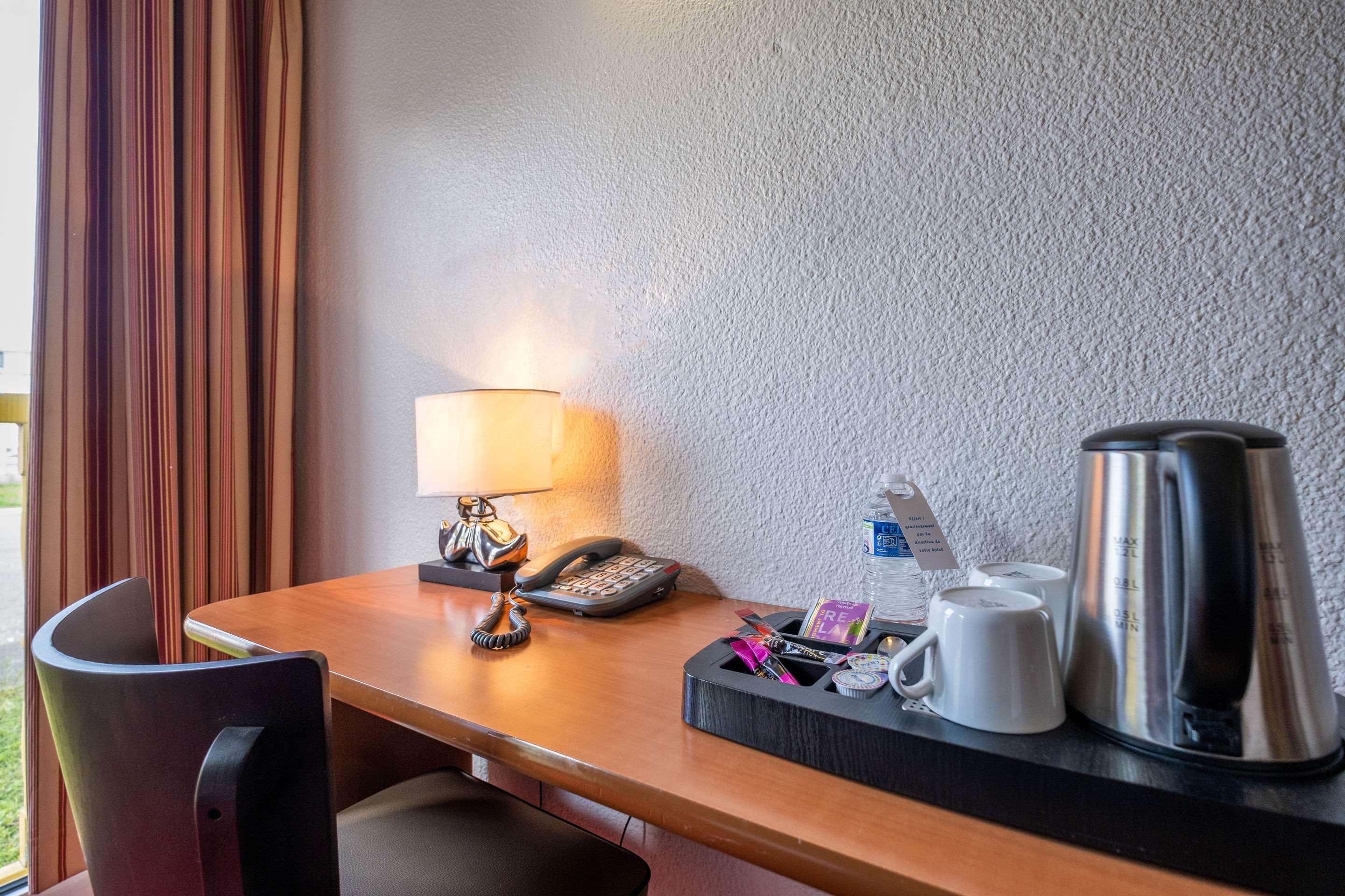 Comfort Hotel CDG...