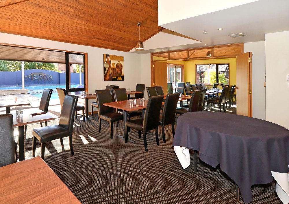 The Marlborough Riverside Hotel by null