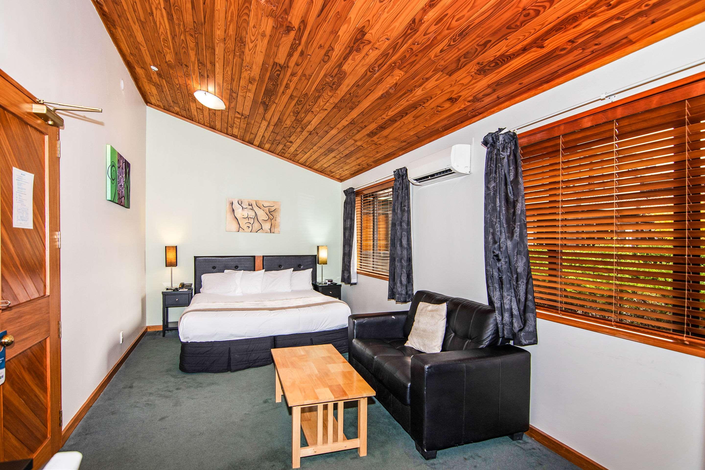 The Marlborough Riverside Hotel by null