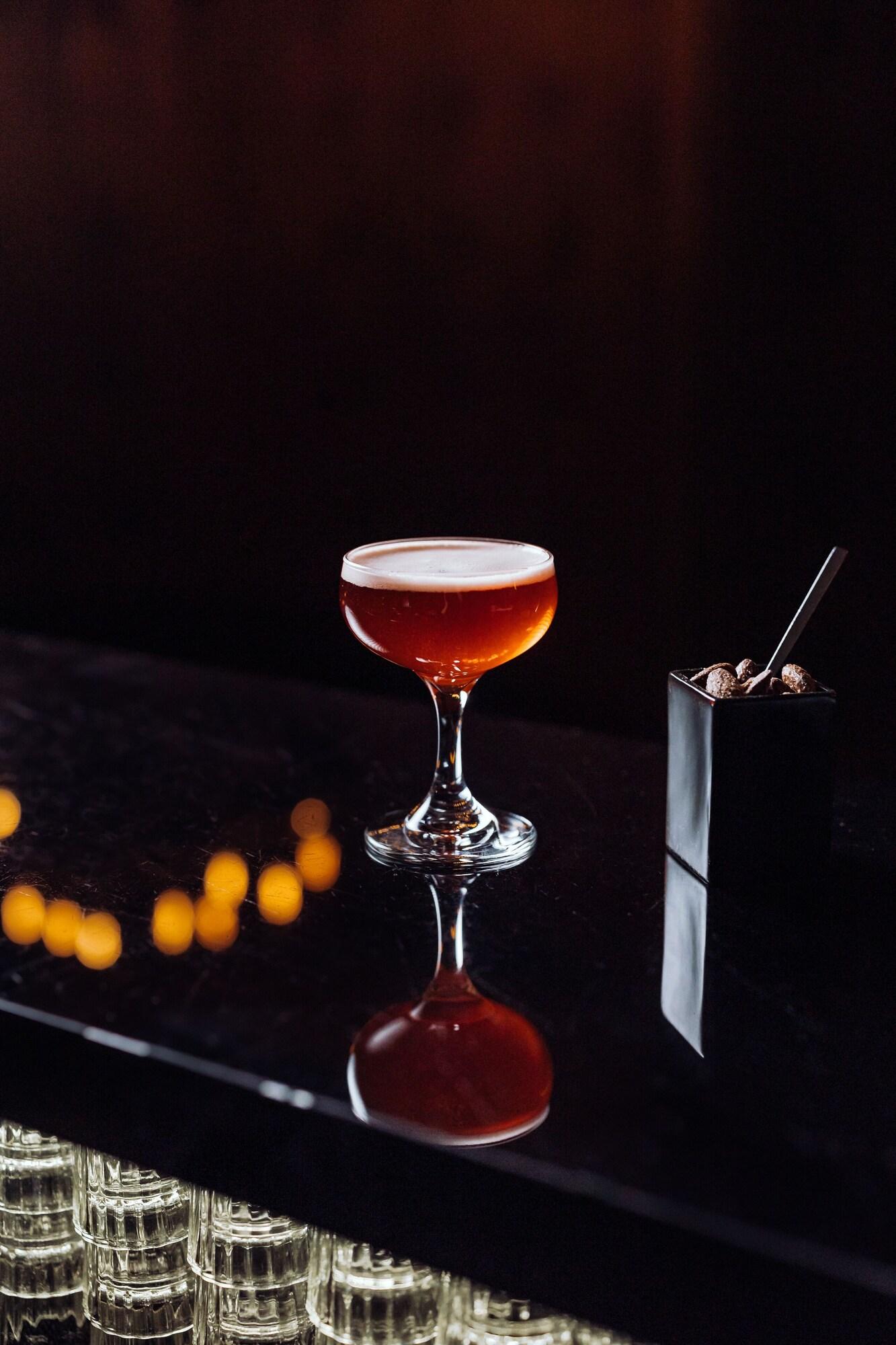 Roomers Frankfurt, Autograph Collection by null