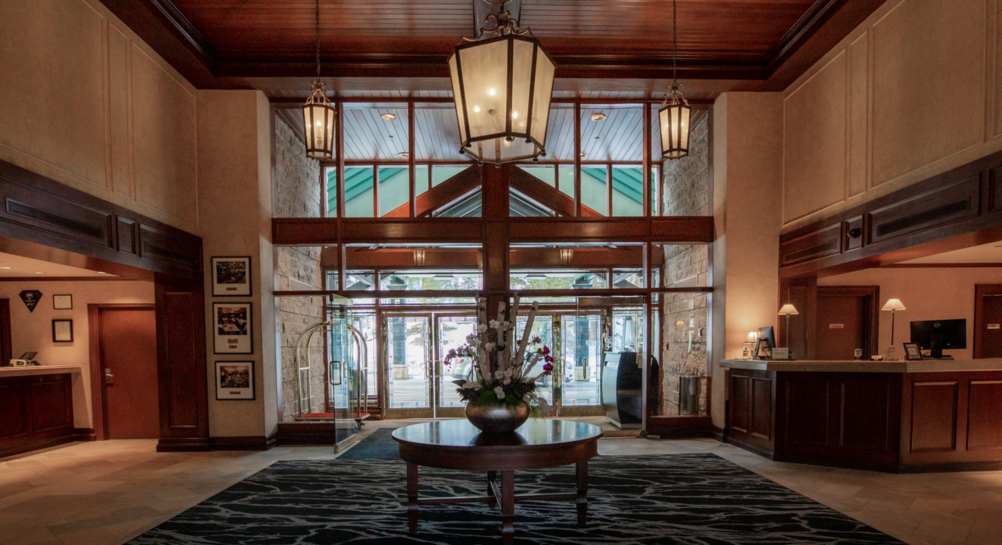 Rimrock Banff, Emblems Collection by null