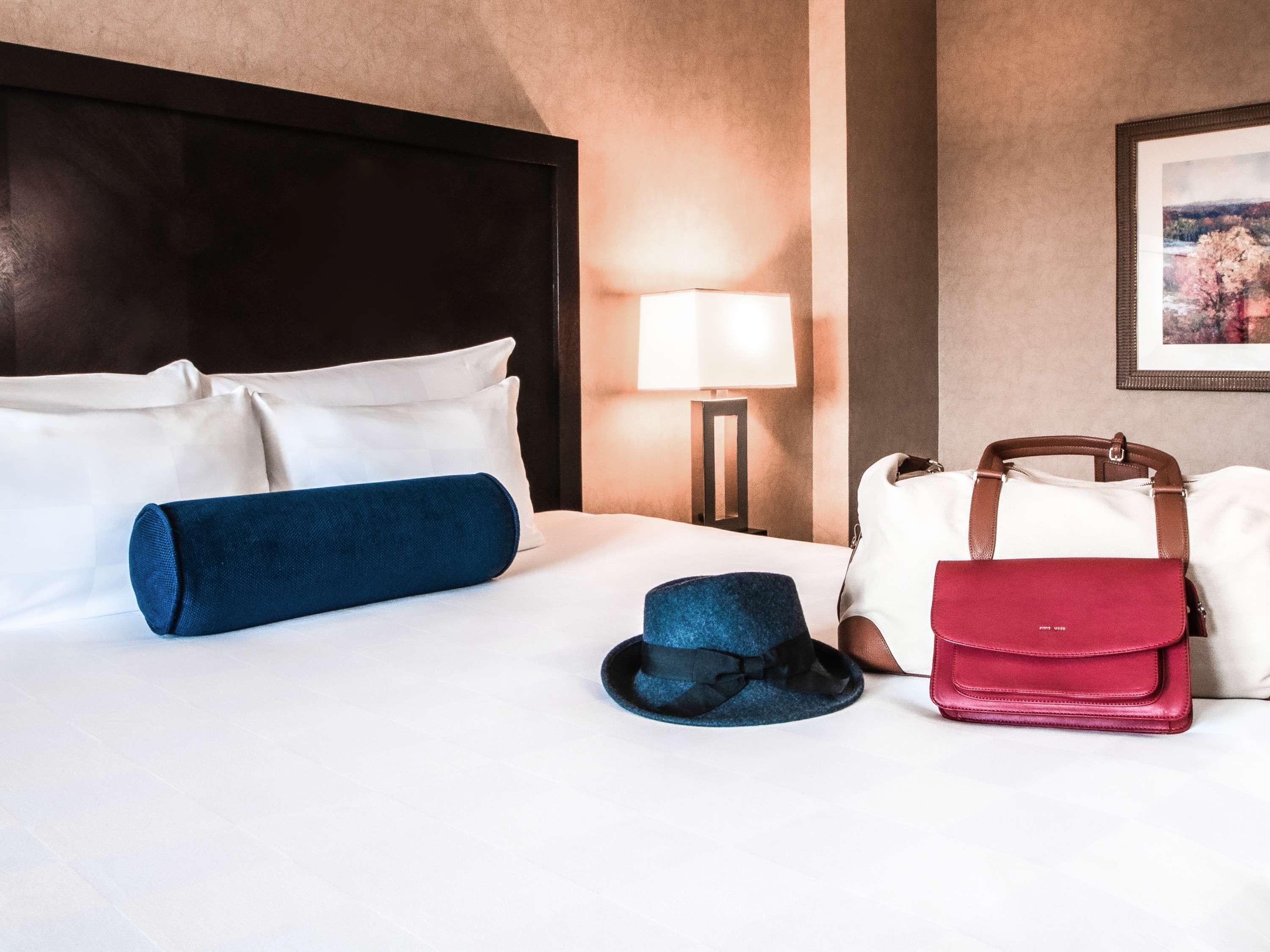 Rimrock Banff, Emblems Collection by null Rimrock Banff, Emblems Collection by null