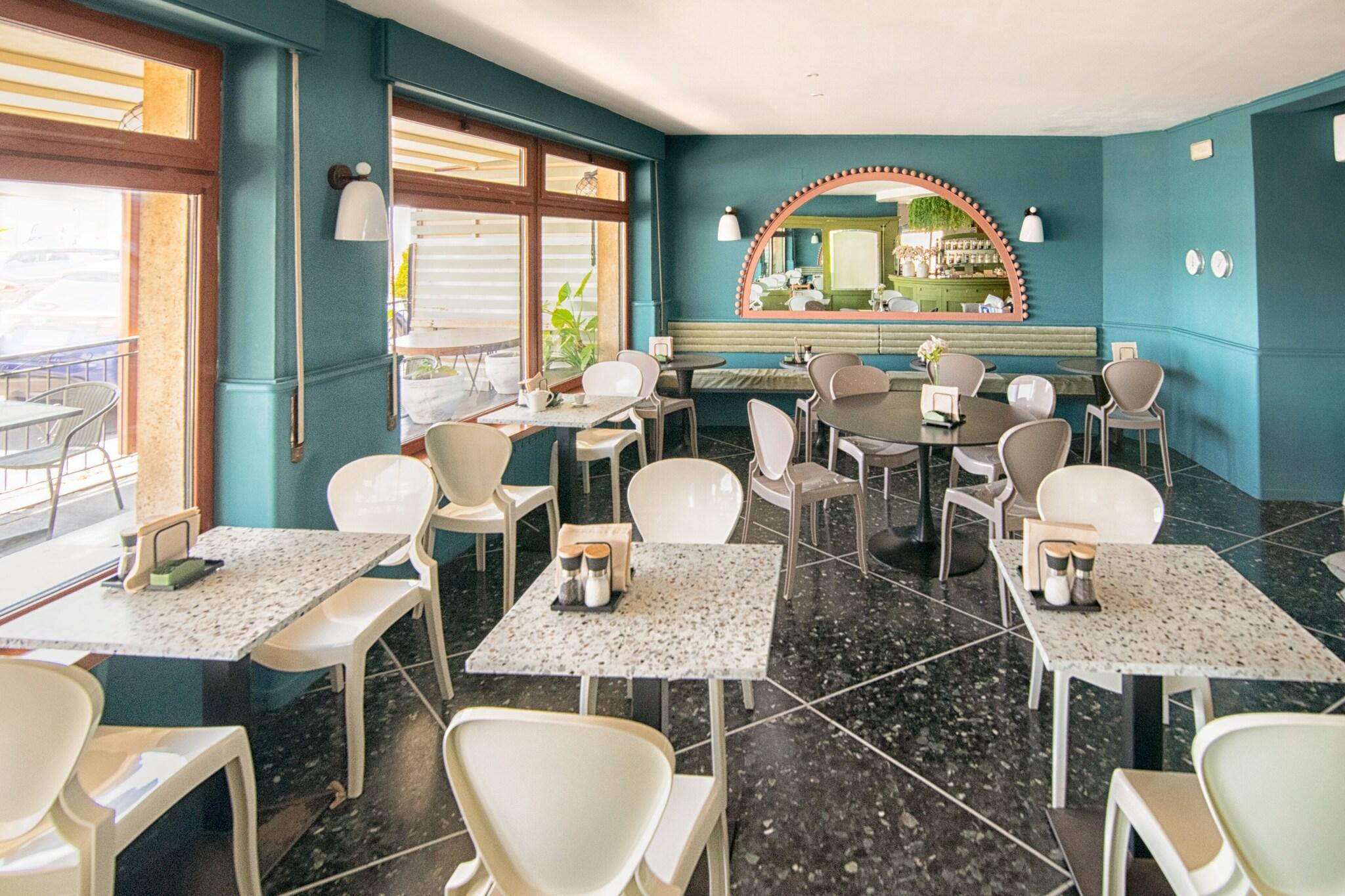 Albium Hotel