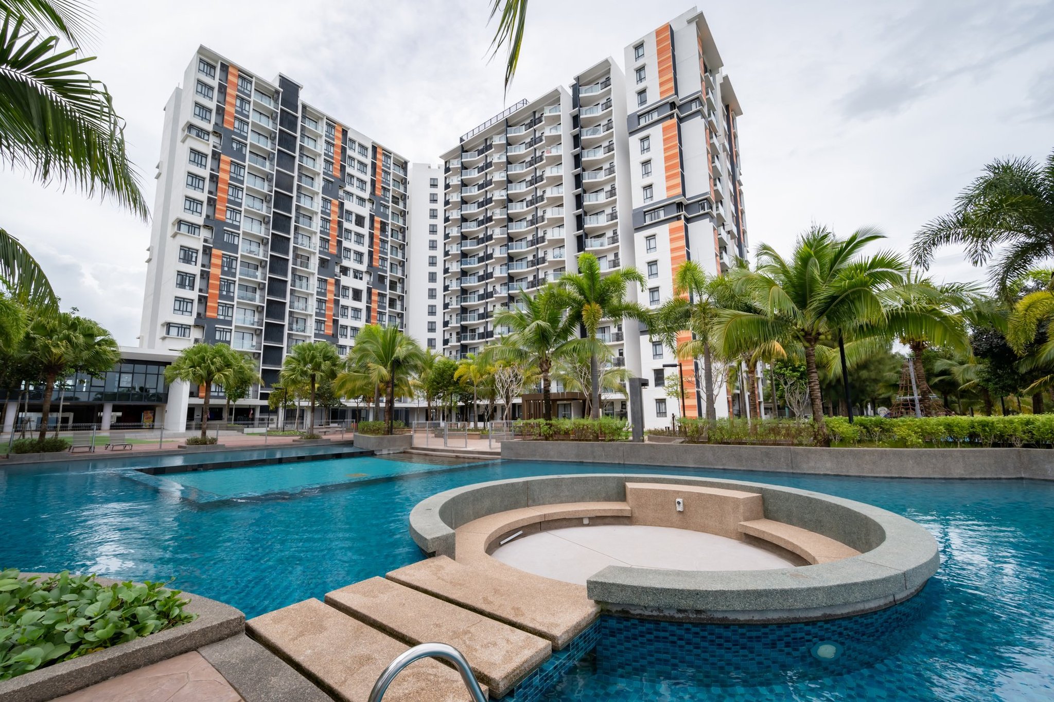 Pool 3, Timurbay Beachfront By Perfect Host, Kuantan