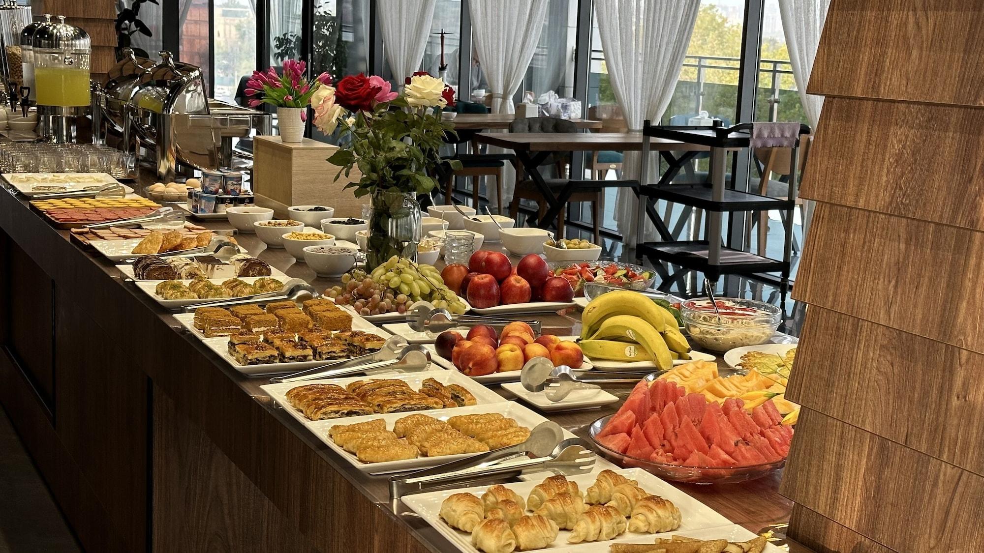 Rayyan Hotel Tashkent
