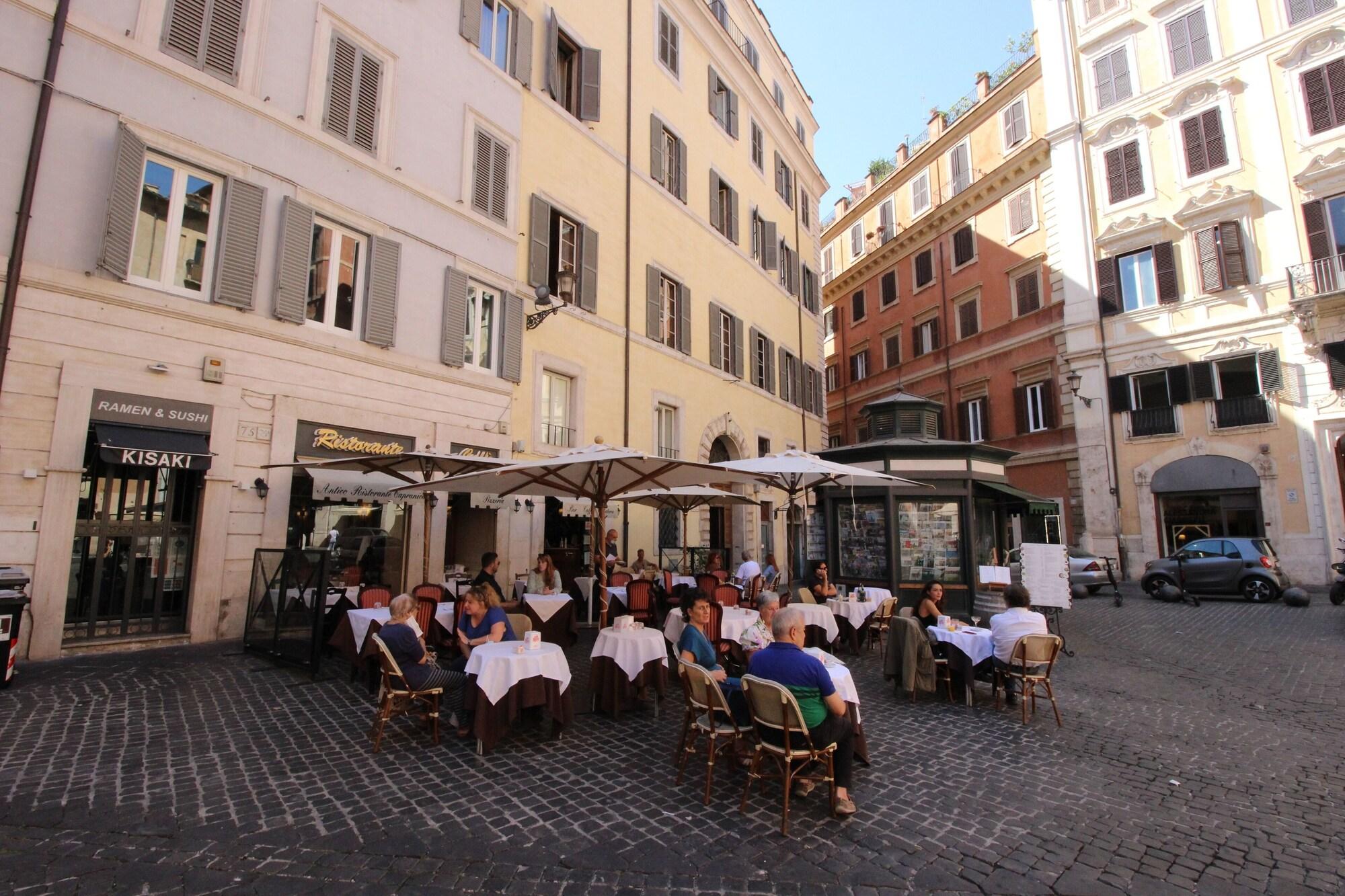Madonna Del Pantheon