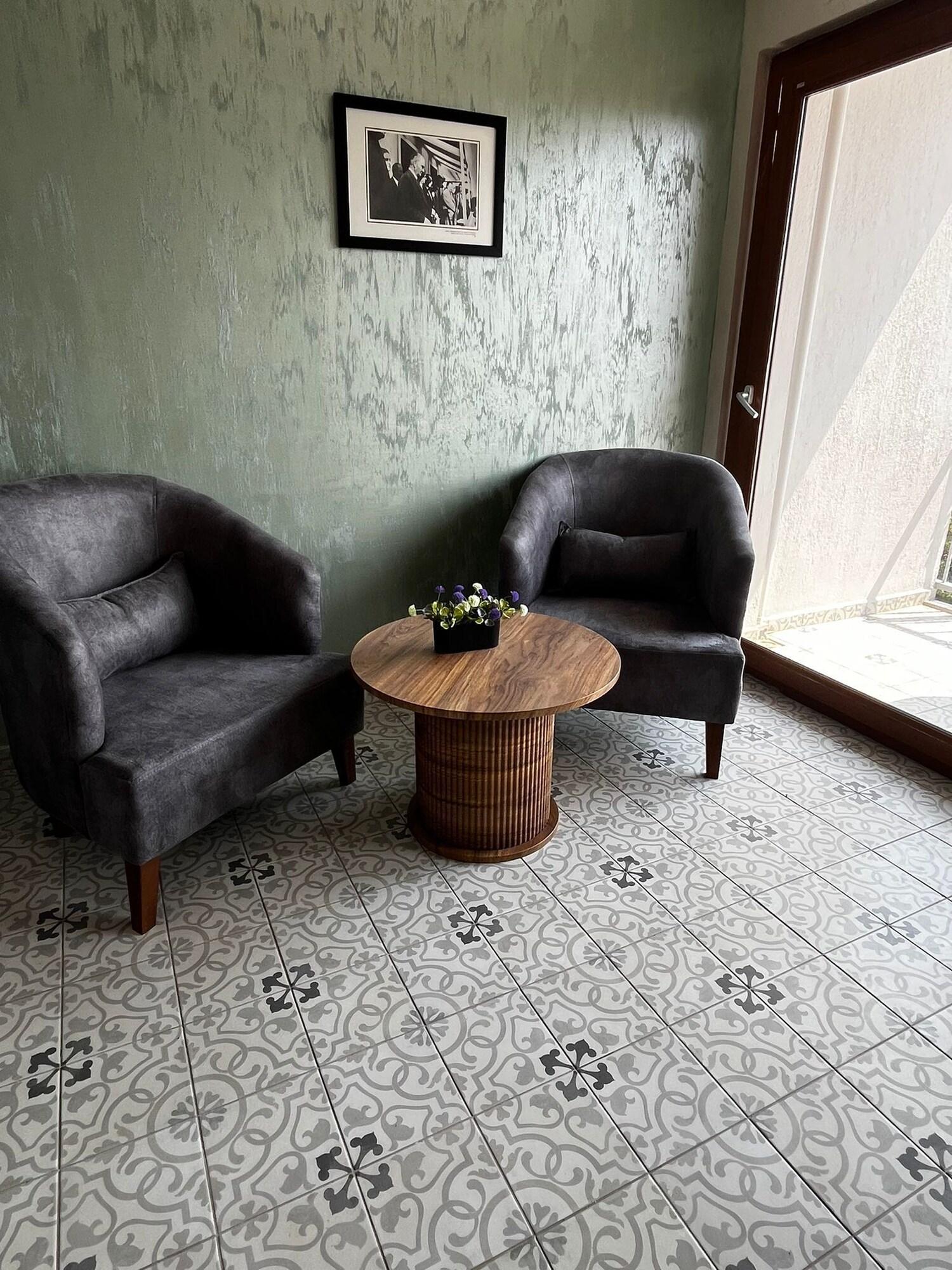 Room 5, Cundera Hotel, Ayvalık