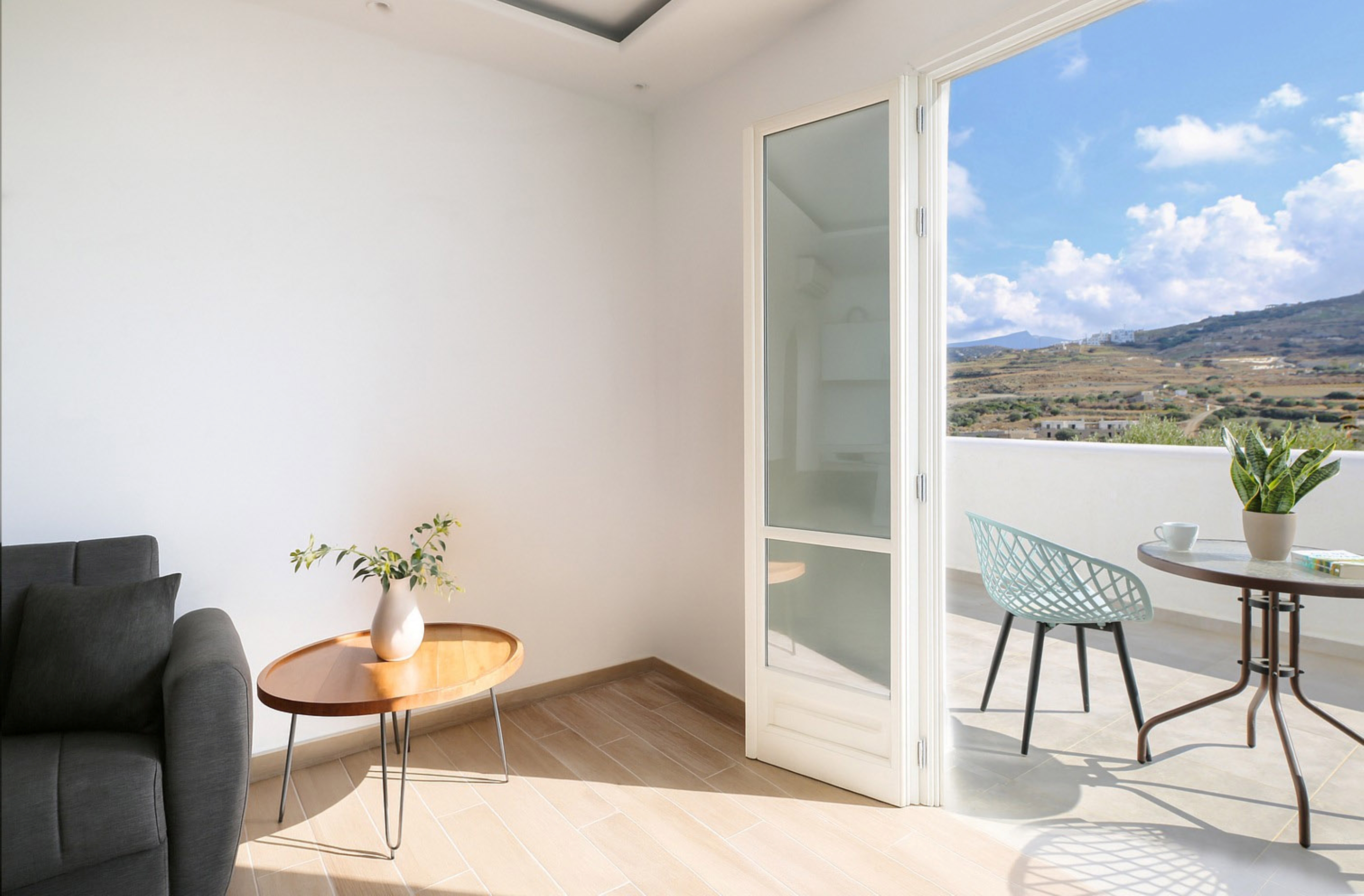 General view 4, Queen Bee, South Aegean