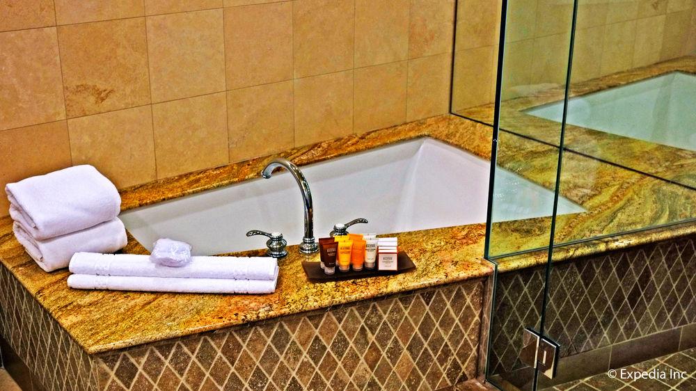 La Valencia Hotel by null La Valencia Hotel by null