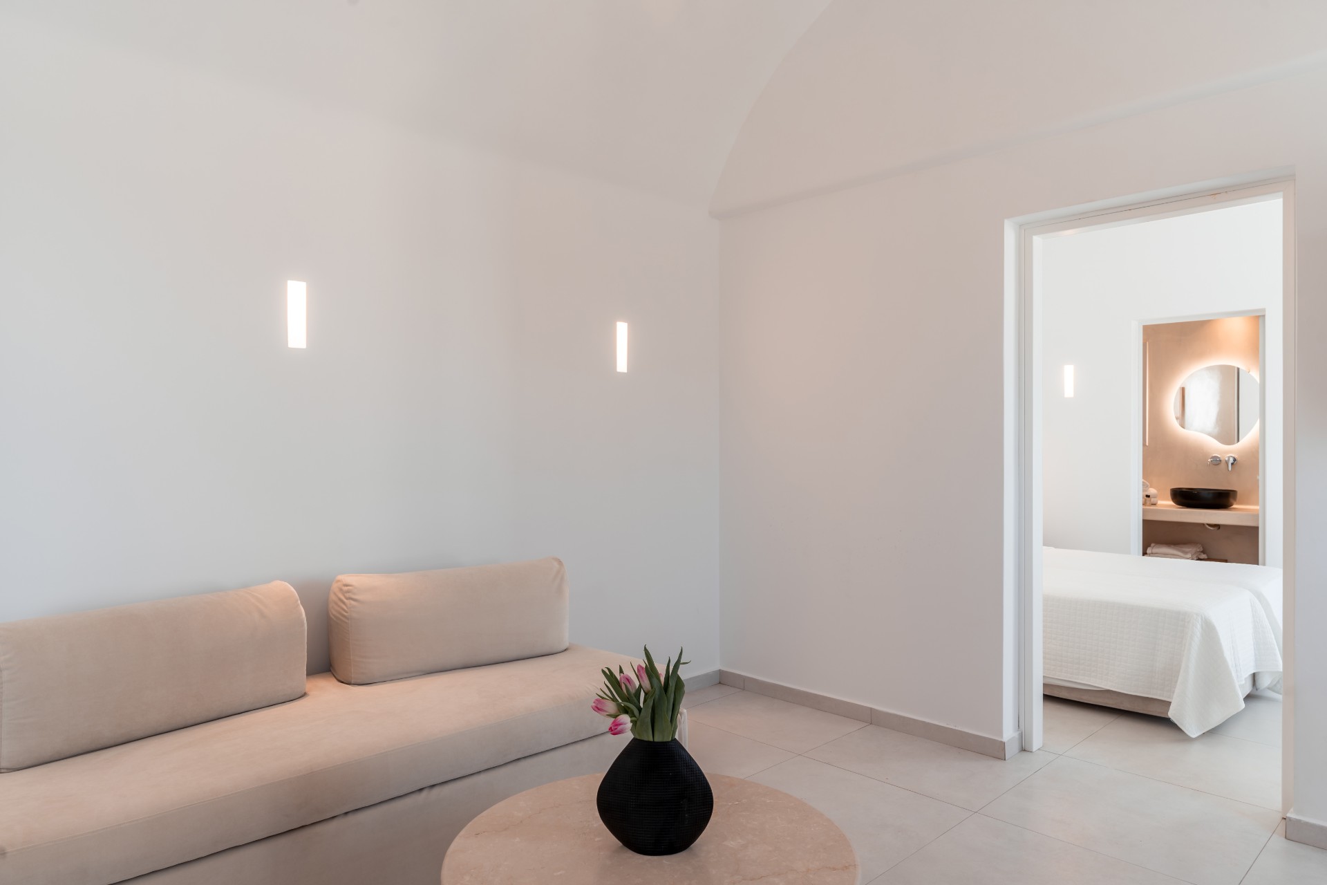Oikos Santorini Living Concept