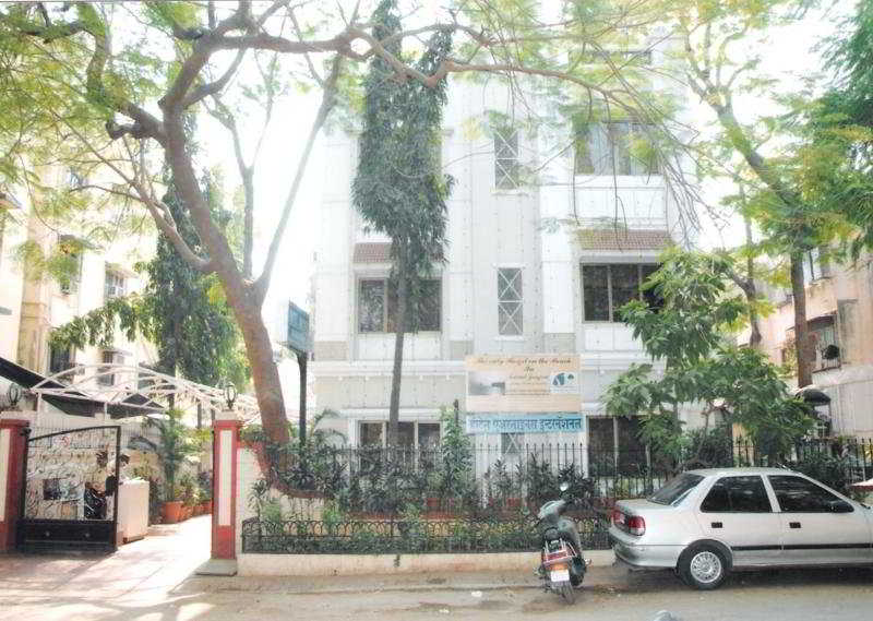 Hotel Airlines International by null