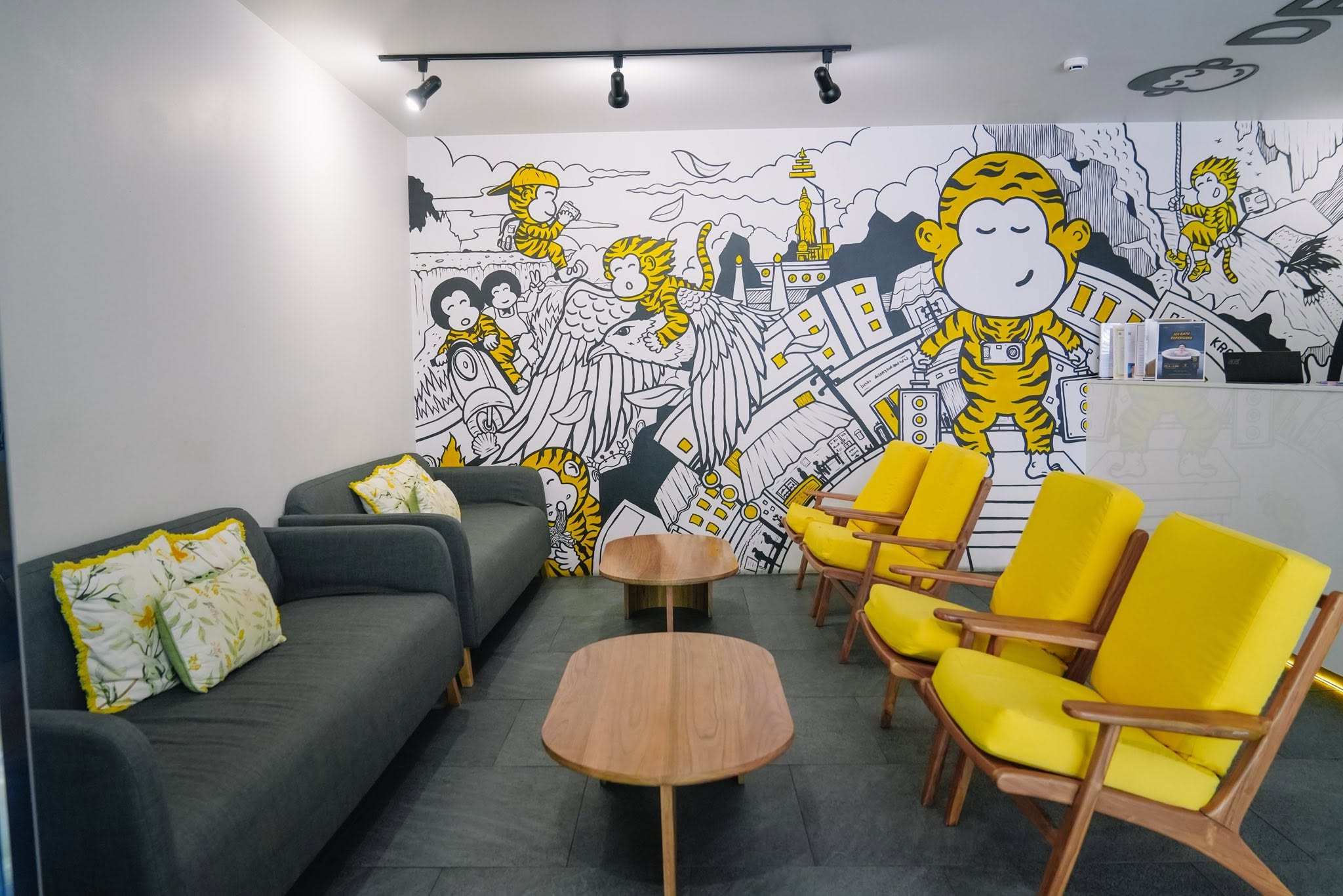 Blu Monkey Hub & Hotel Krabi Town