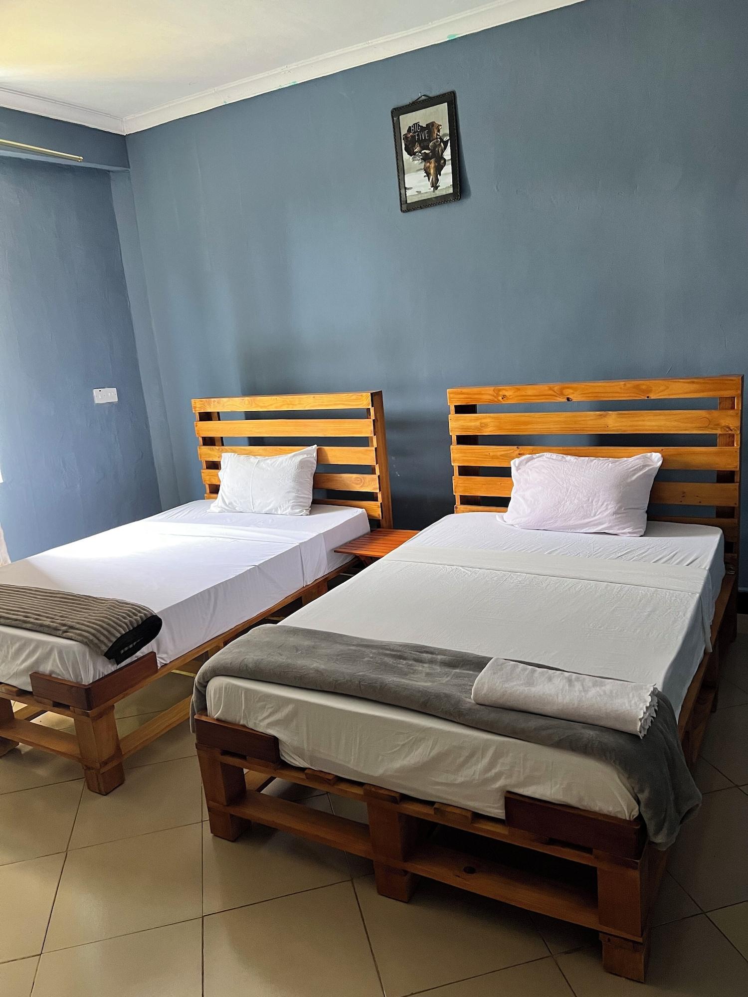Kilimanjaro Smiley Inn