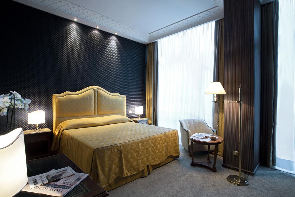 Bauer Hotel by null