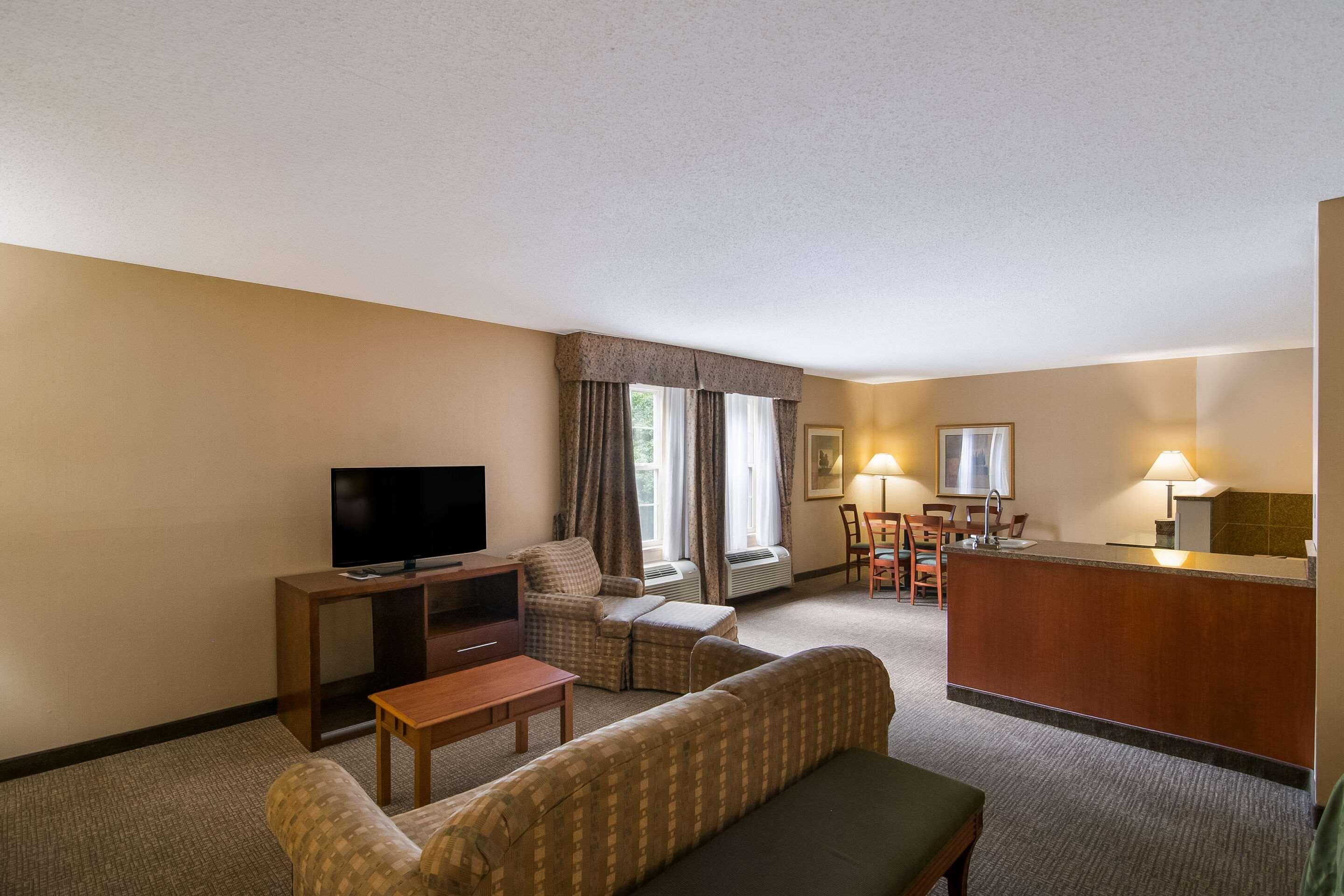Best Western Mystic Hotel