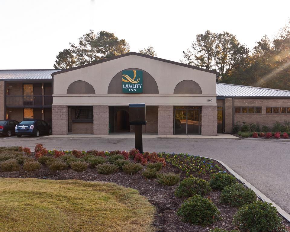 Quality Inn Tupelo - Near Barnes Crossing Mall