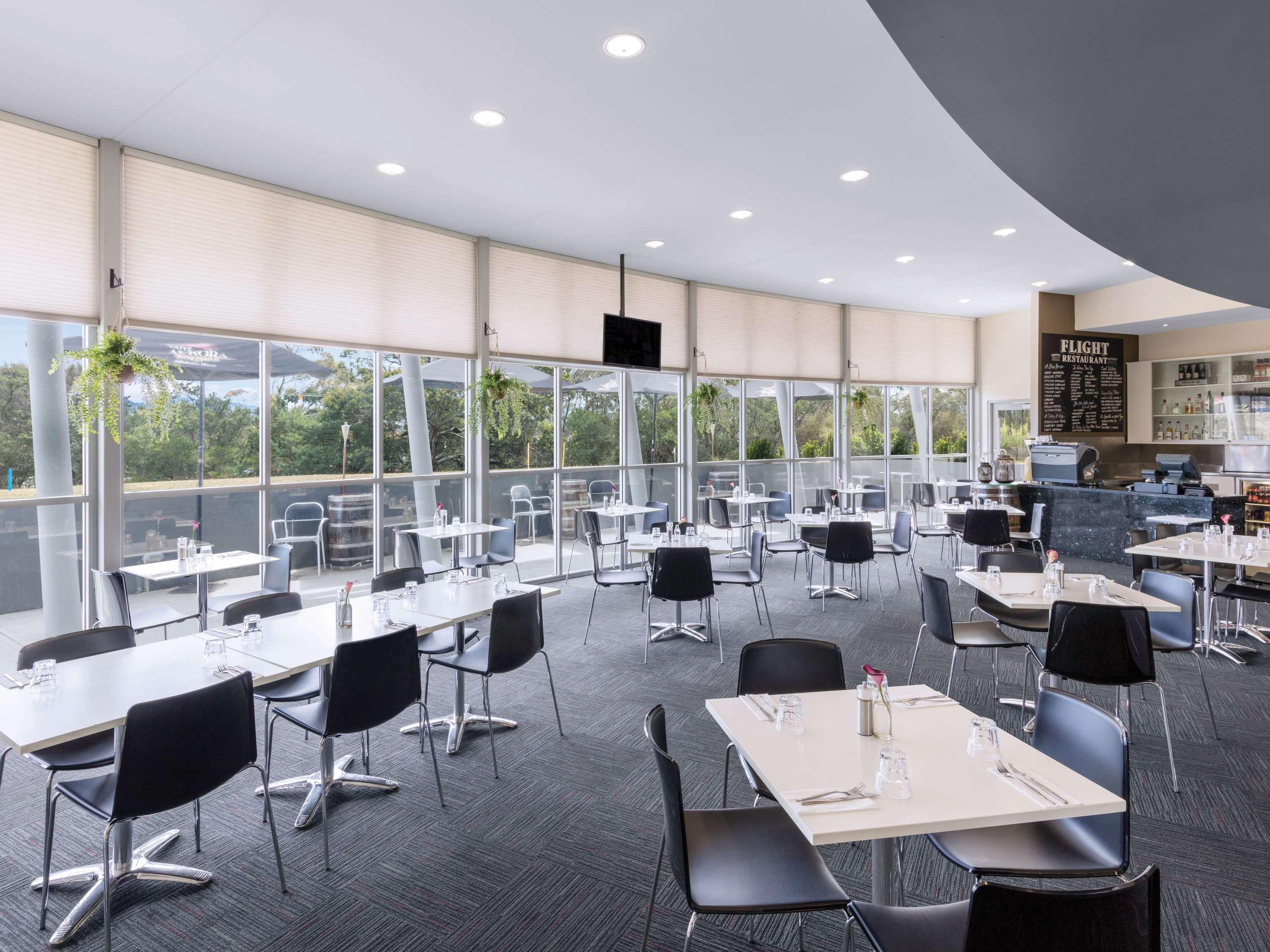 Mantra Hobart Airport by null